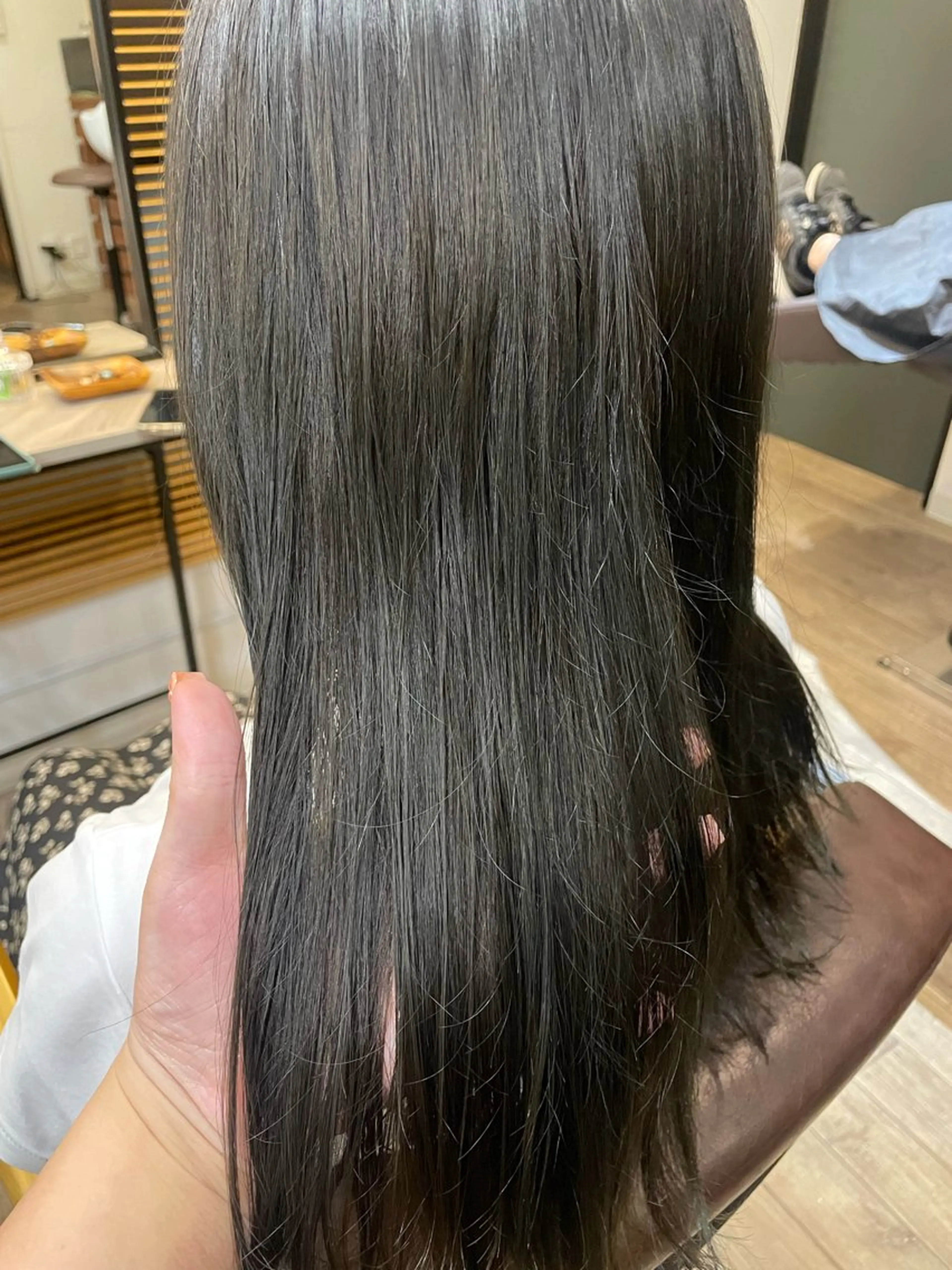 ミディアム カラー ベージュカラー nalu新宿所属・🦋春山 さとみ🦋のヘアスタイル