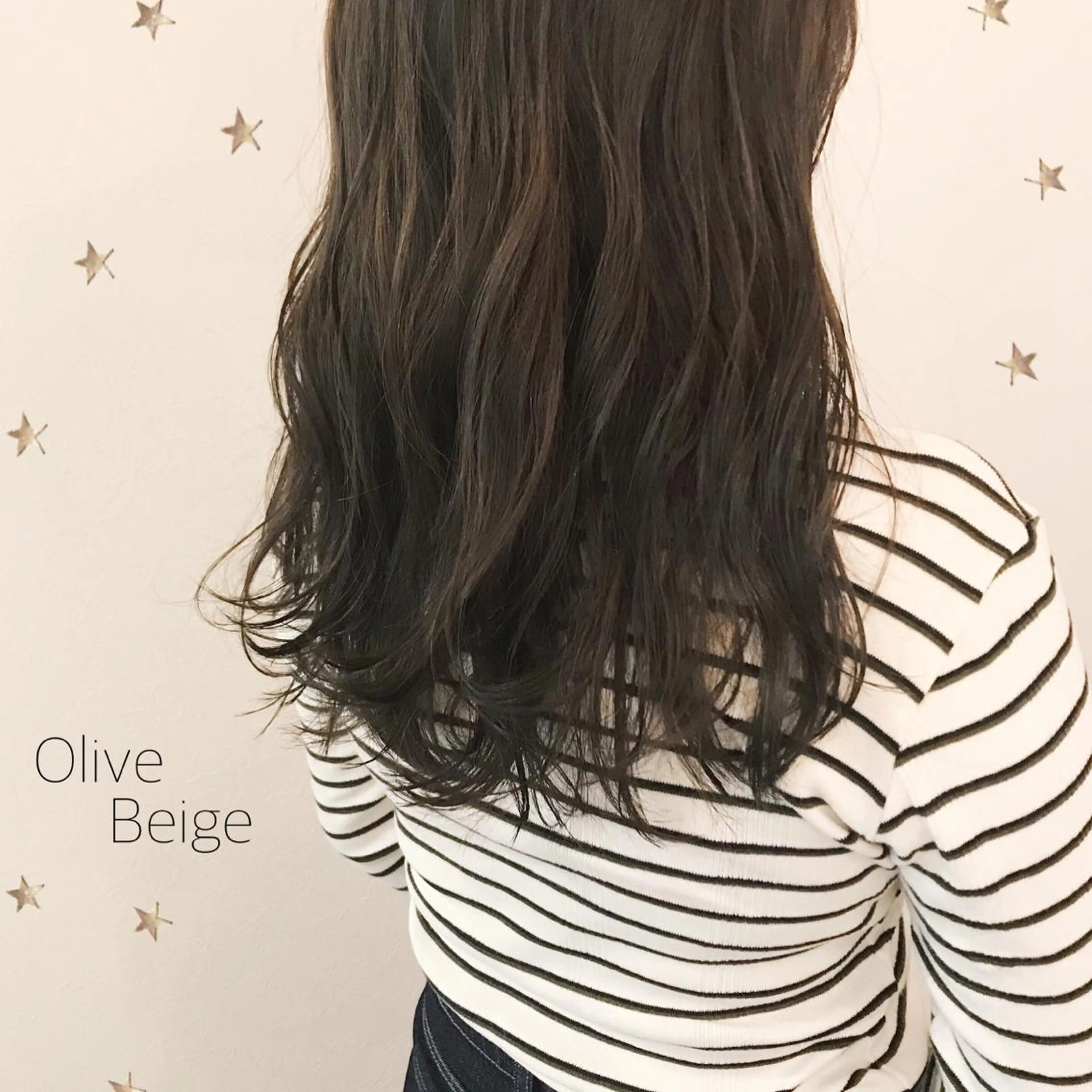 セミロング カラー salon AKIRA所属・市川 千夏のヘアスタイル