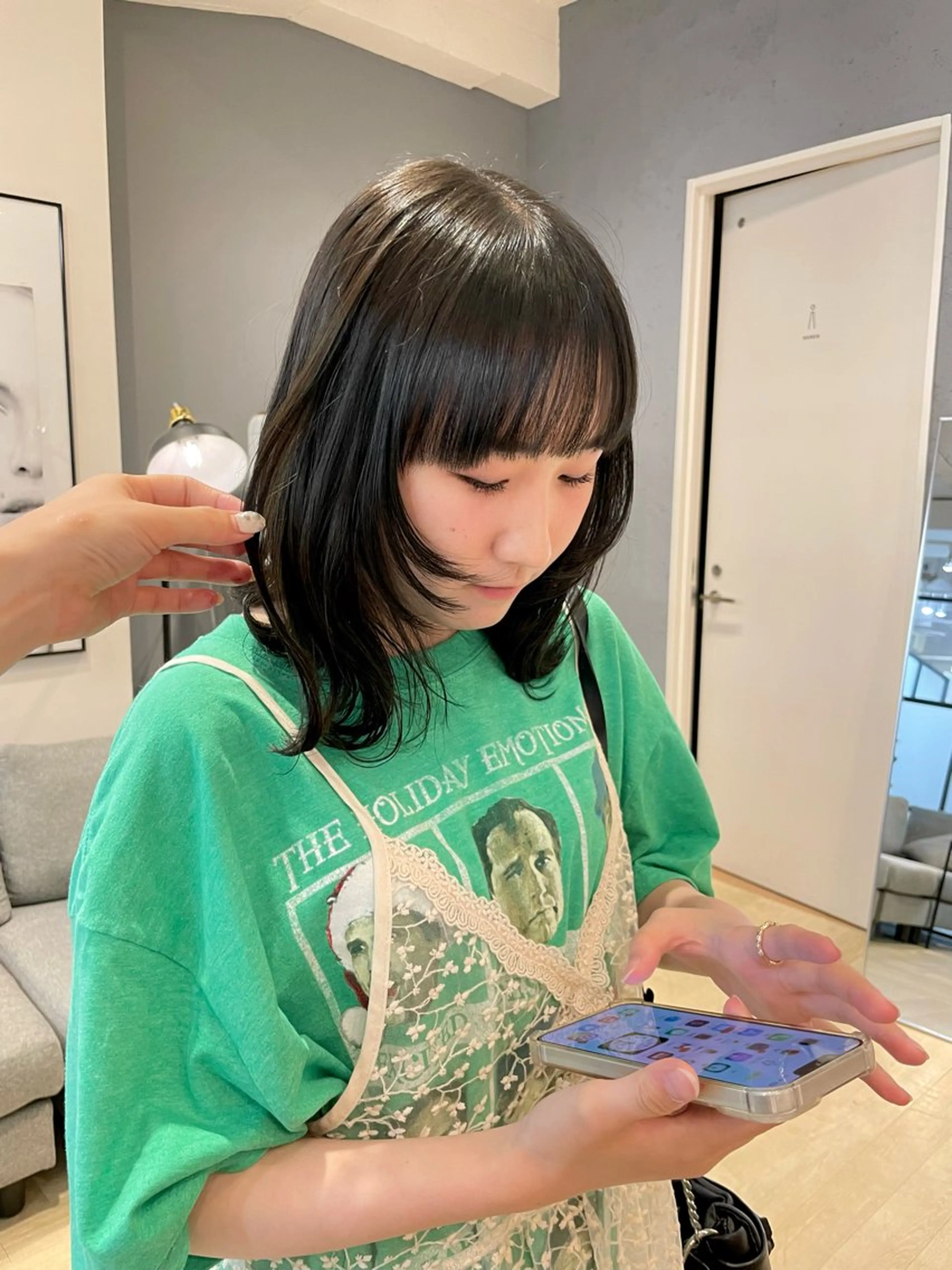 ミディアム akane .のヘアスタイル