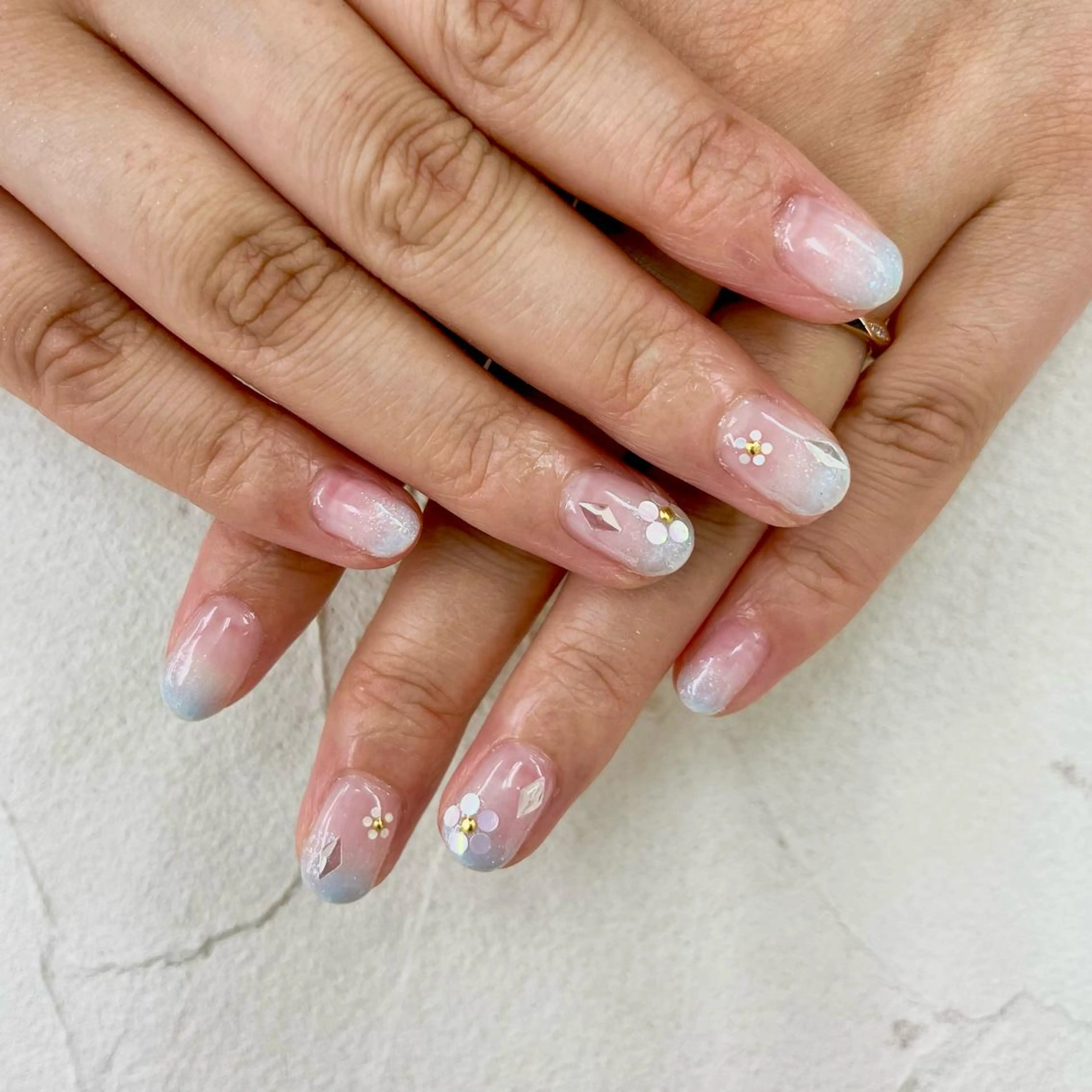 ネイル アイブロウ One’Ness所属・One’Ness Nana🤍のネイルデザイン