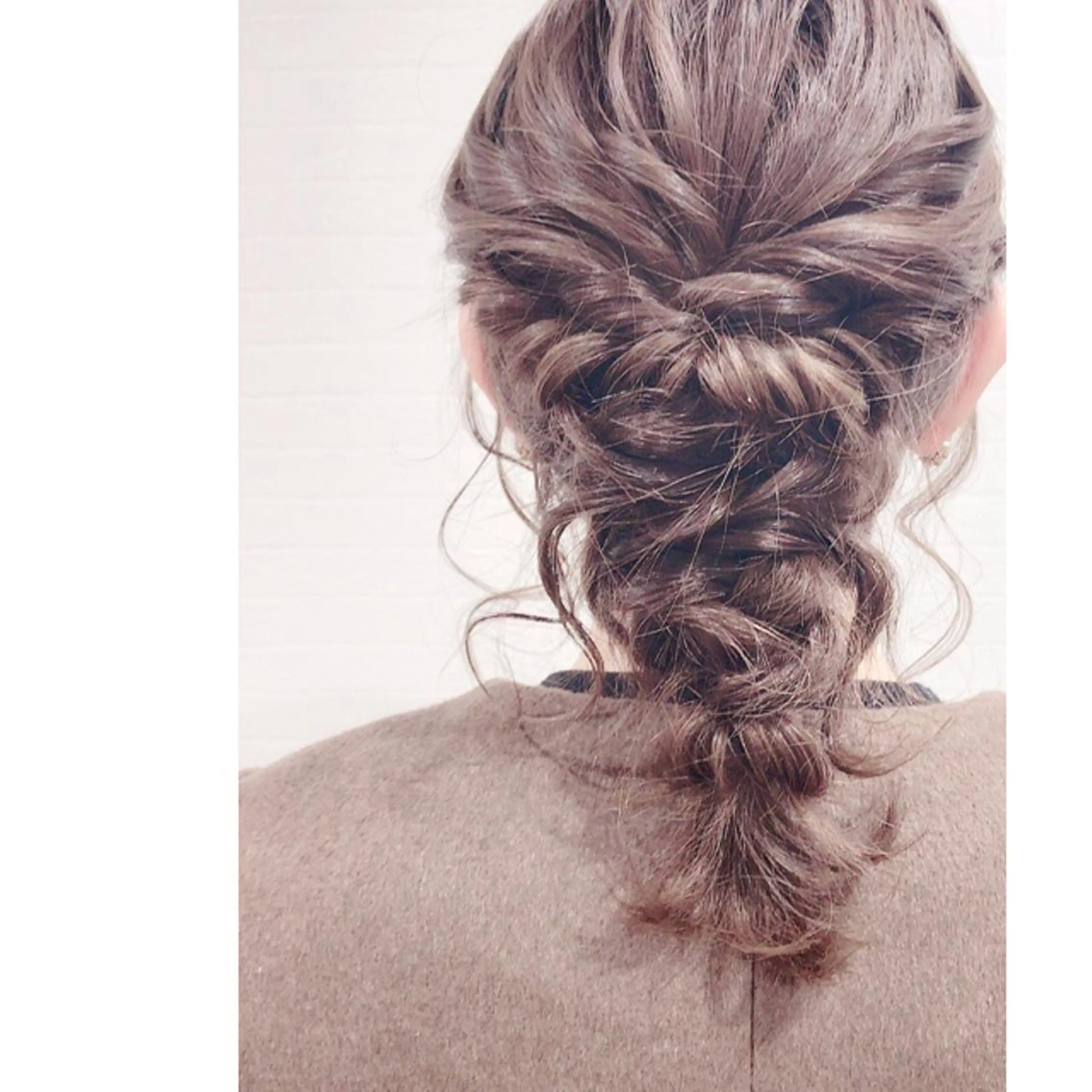 ミディアム ヘアアレンジ ヘアセット GRANLUSSO 〜グランルッソ駅前店所属・木口 嘉美のヘアスタイル