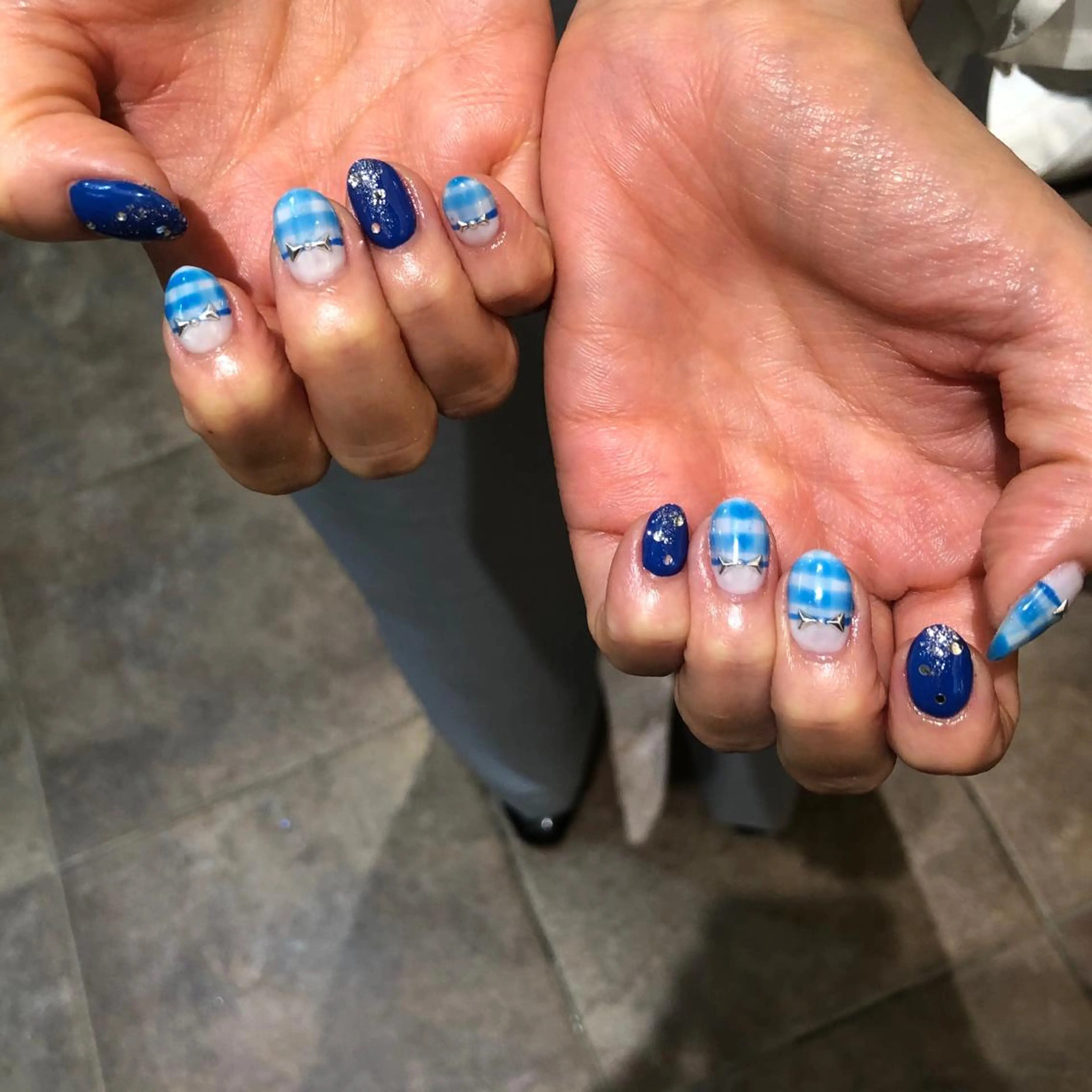 ネイル ハンドネイル 河野 弥月のネイルデザイン