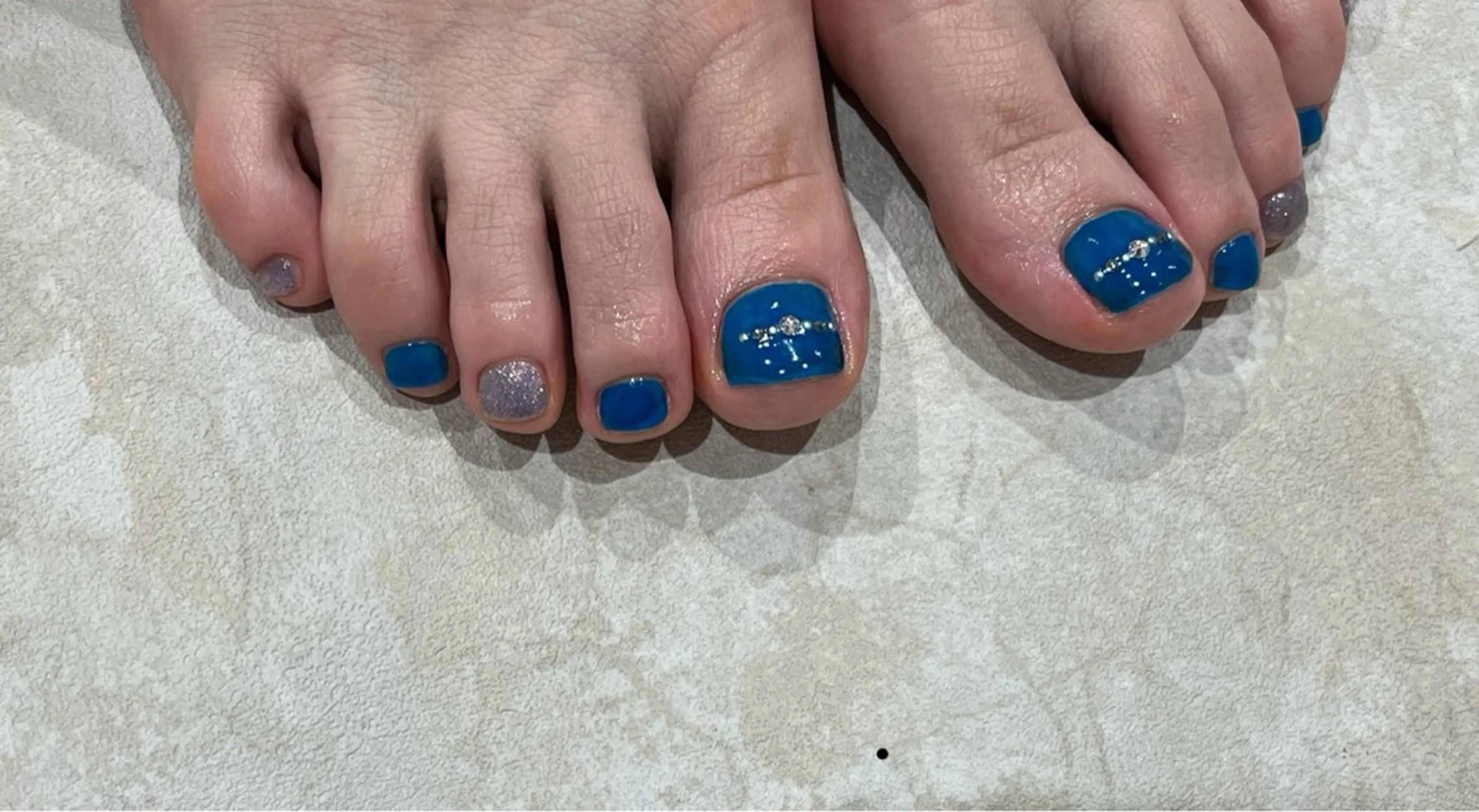 ネイル Nail Eye Salon ＆ School Plaisir 【プレジール】所属・u rの眉毛・アイブロウイメージ