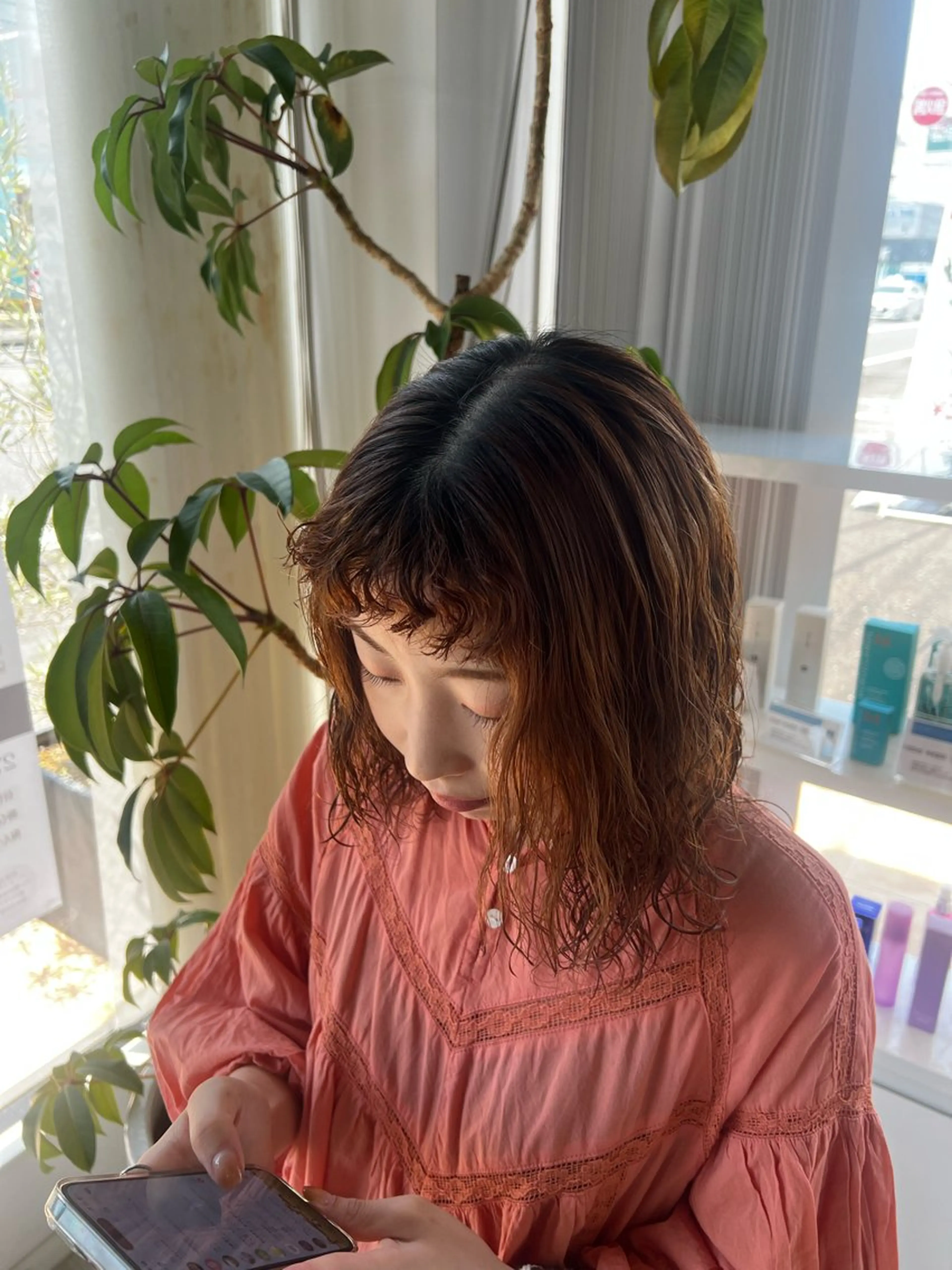 パーマ 韓国風顔まわり/ベー ジュ/マツエク♡美咲のヘアスタイル