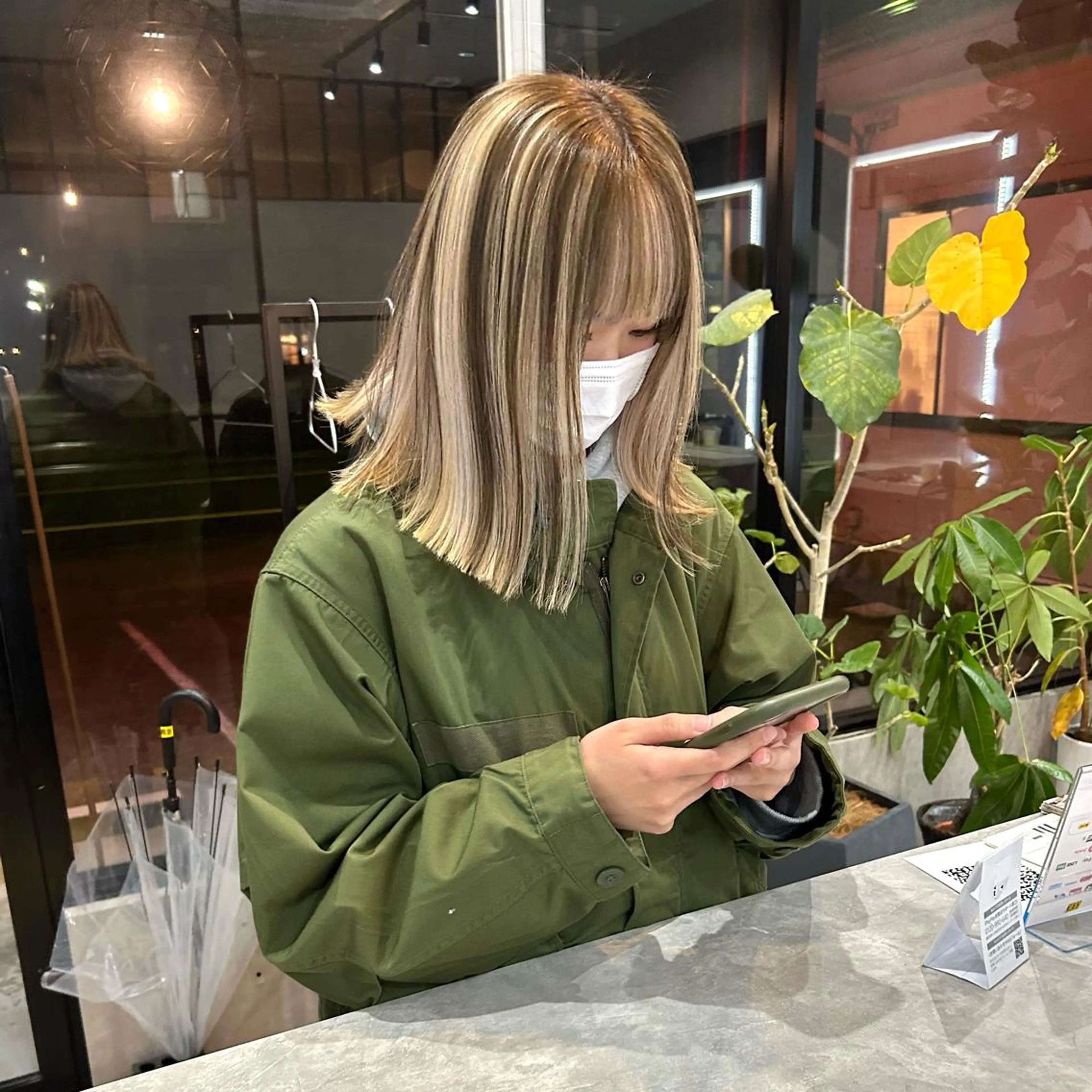 ミディアム カラー ヘアカラー mood tatemachiのヘアスタイル