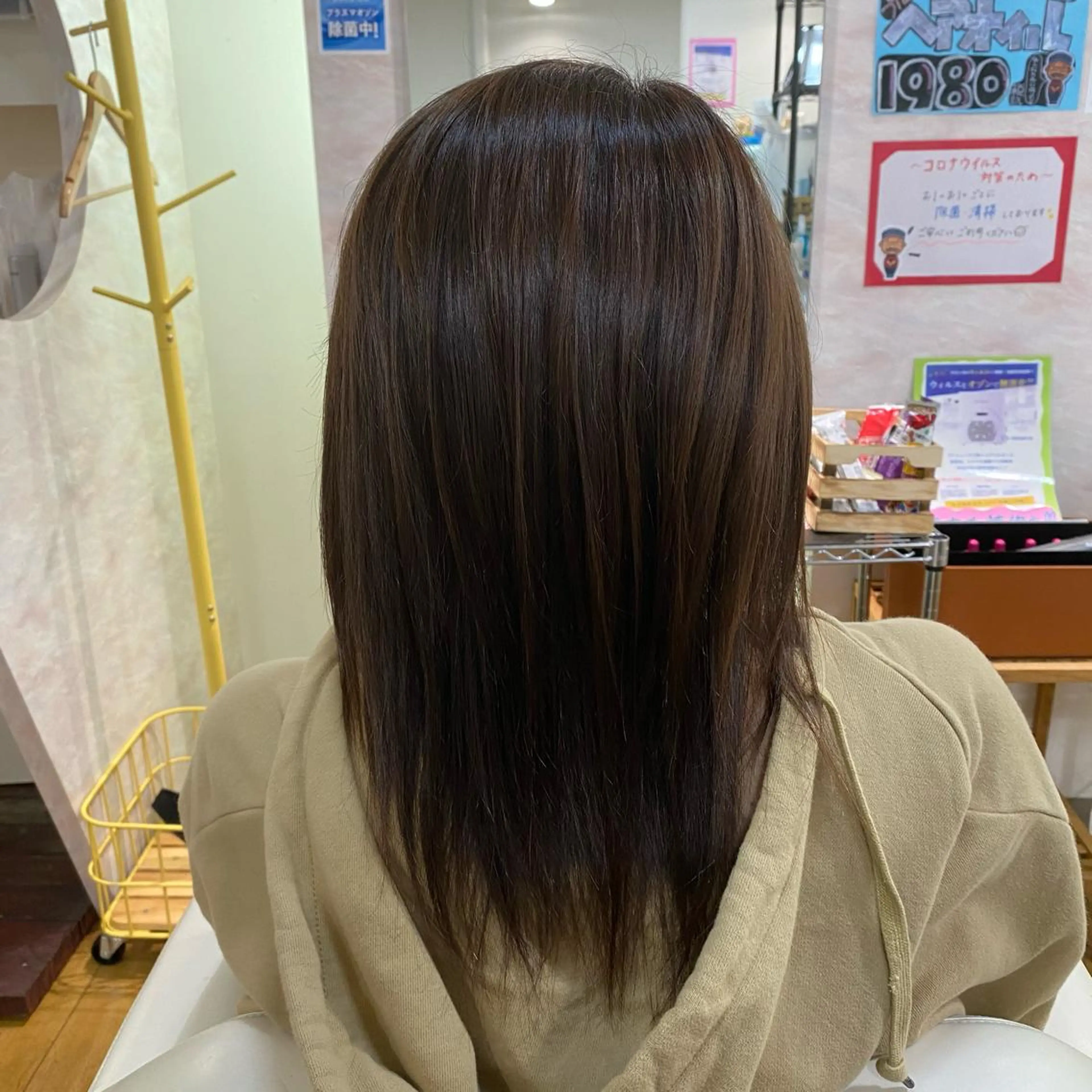 ミディアム カラー パーマ 眉毛&まつ毛パーマ専門店Berry所属・清水 由佳のマツエク・マツパデザイン