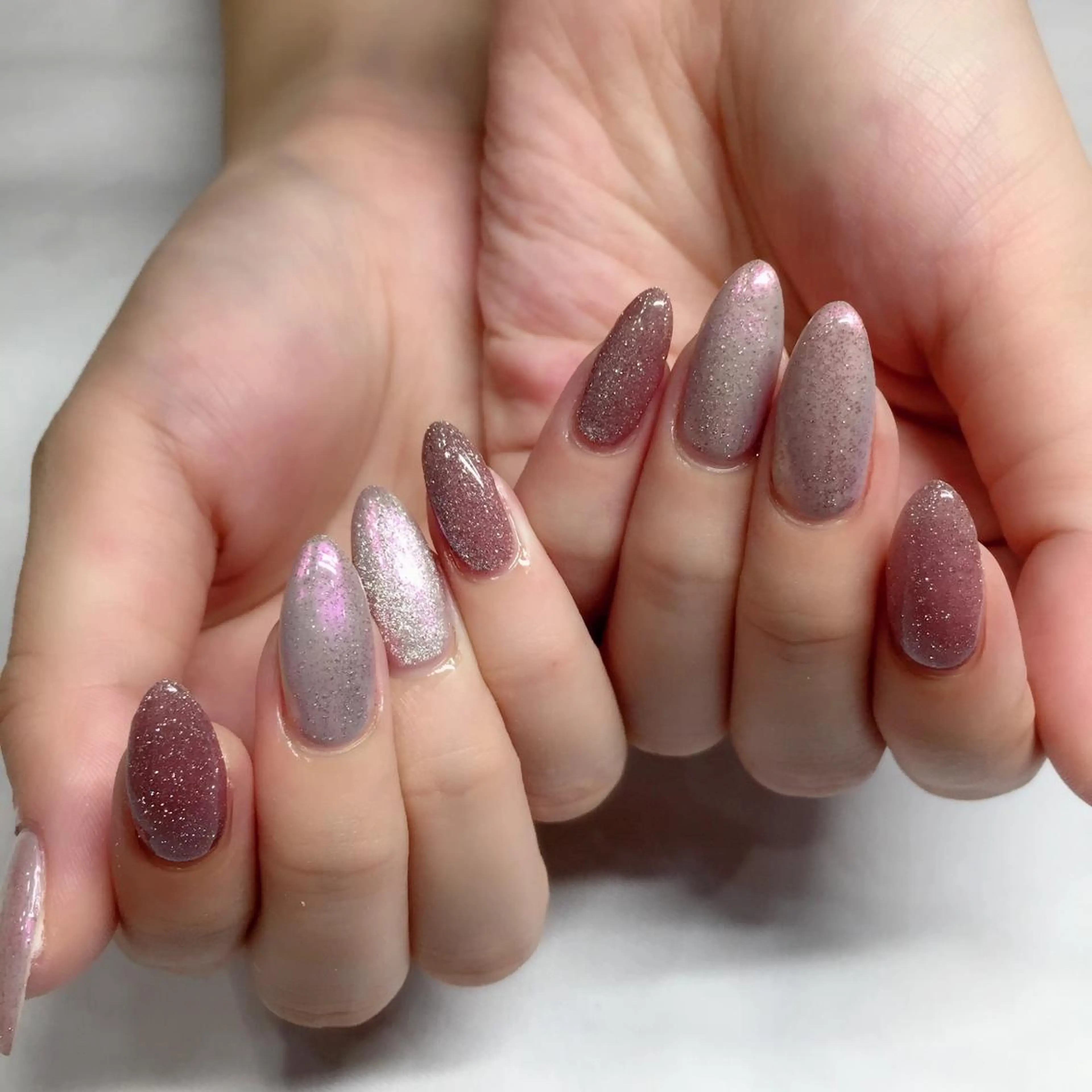 ネイル フラッシュネイル ガールネイルサロン所属・ガール ネイルサロンのネイルデザイン