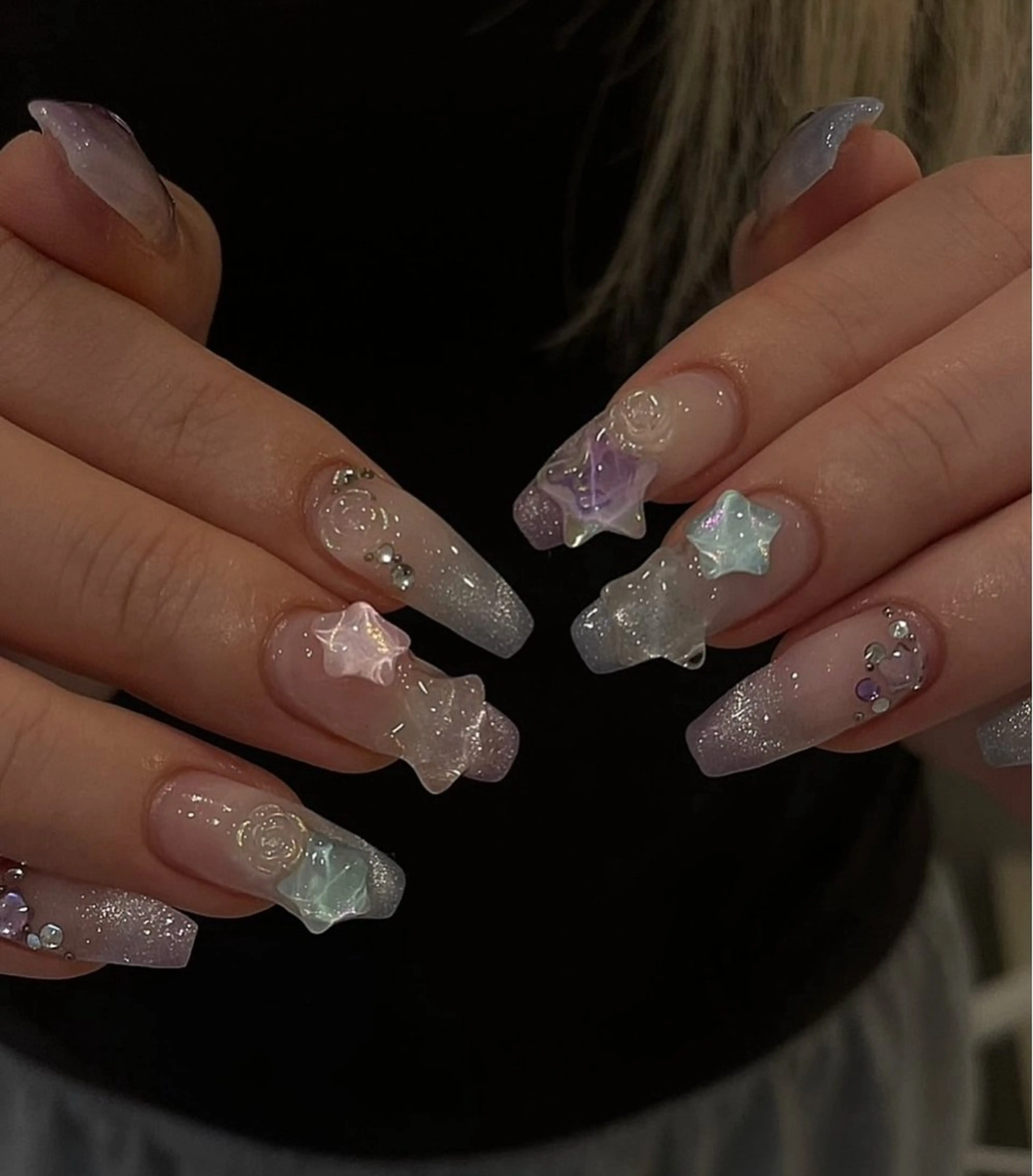 ネイル アートネイル フラワーネイル フレンチネイル ジェルネイル グラデーション ハンドネイル Ryunail所属・Ryu Nail NekoChanのネイルデザイン