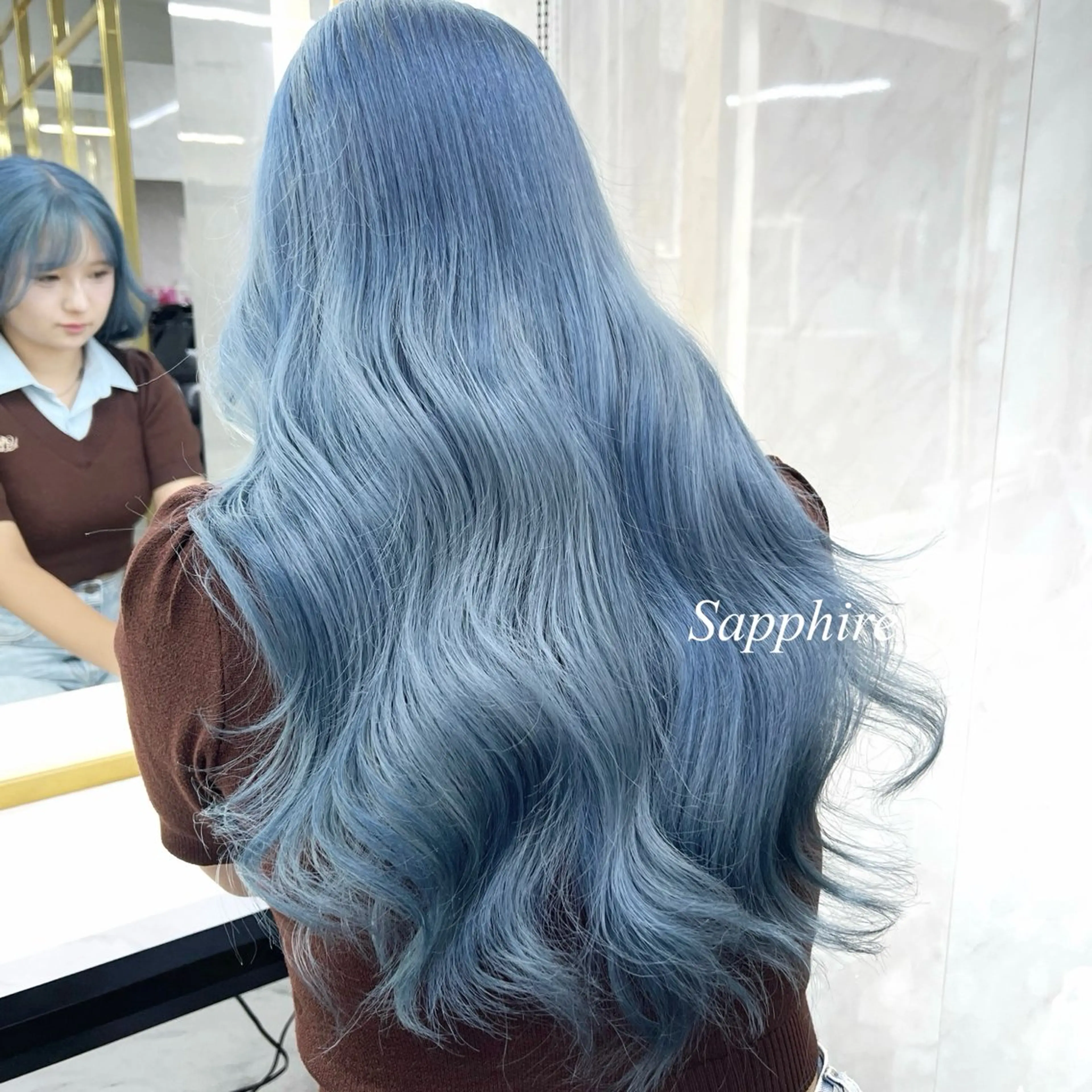 ロング カラー シールエクステ ハイトーンカラー エクステ ヘアカラー シールエクステ特化 ハイトーン、NANAのヘアスタイル