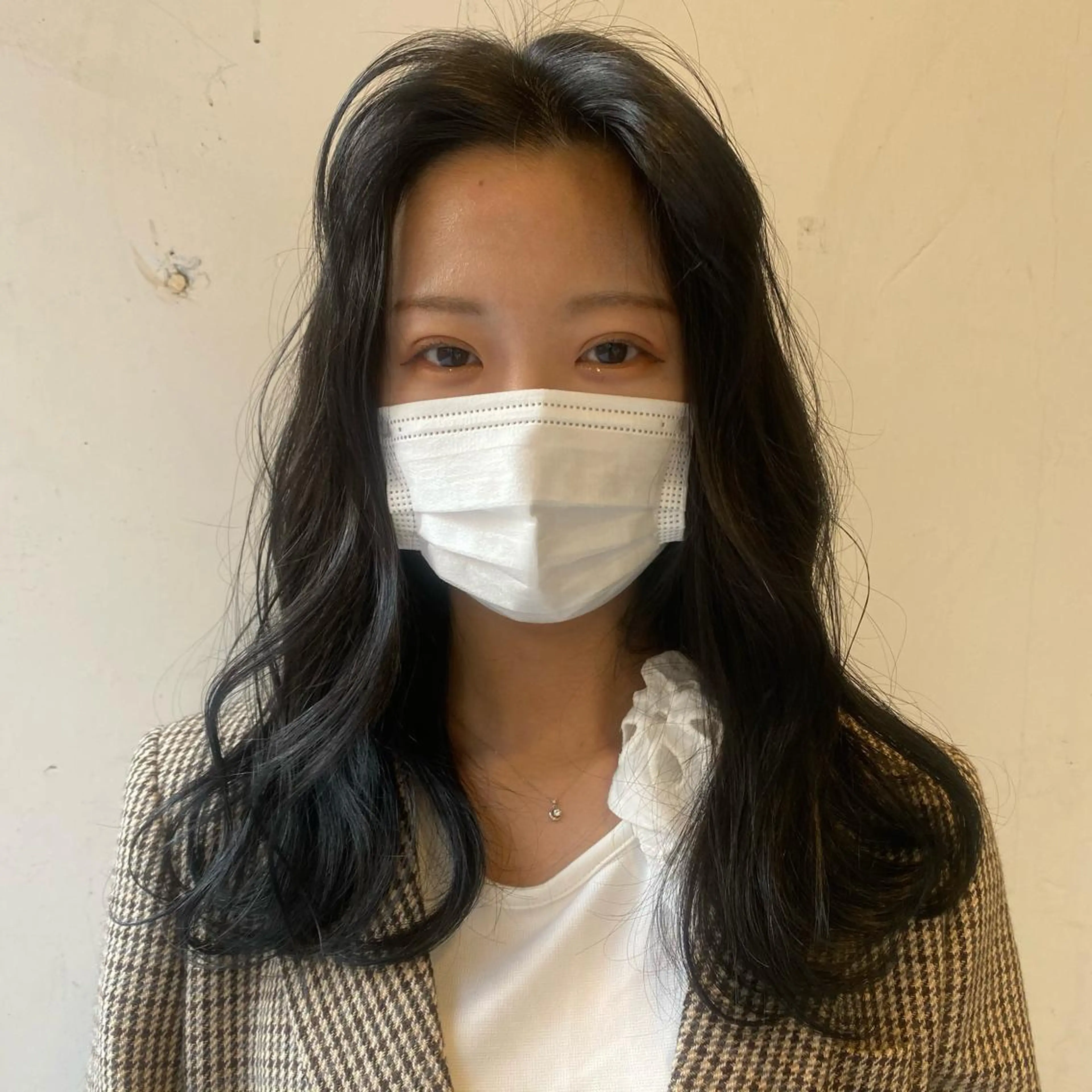 セミロング カラー アディクシーカラー 韓国風ヘア オルチャンヘア ヘアカラー トリートメント 💚 nao💚のヘアスタイル