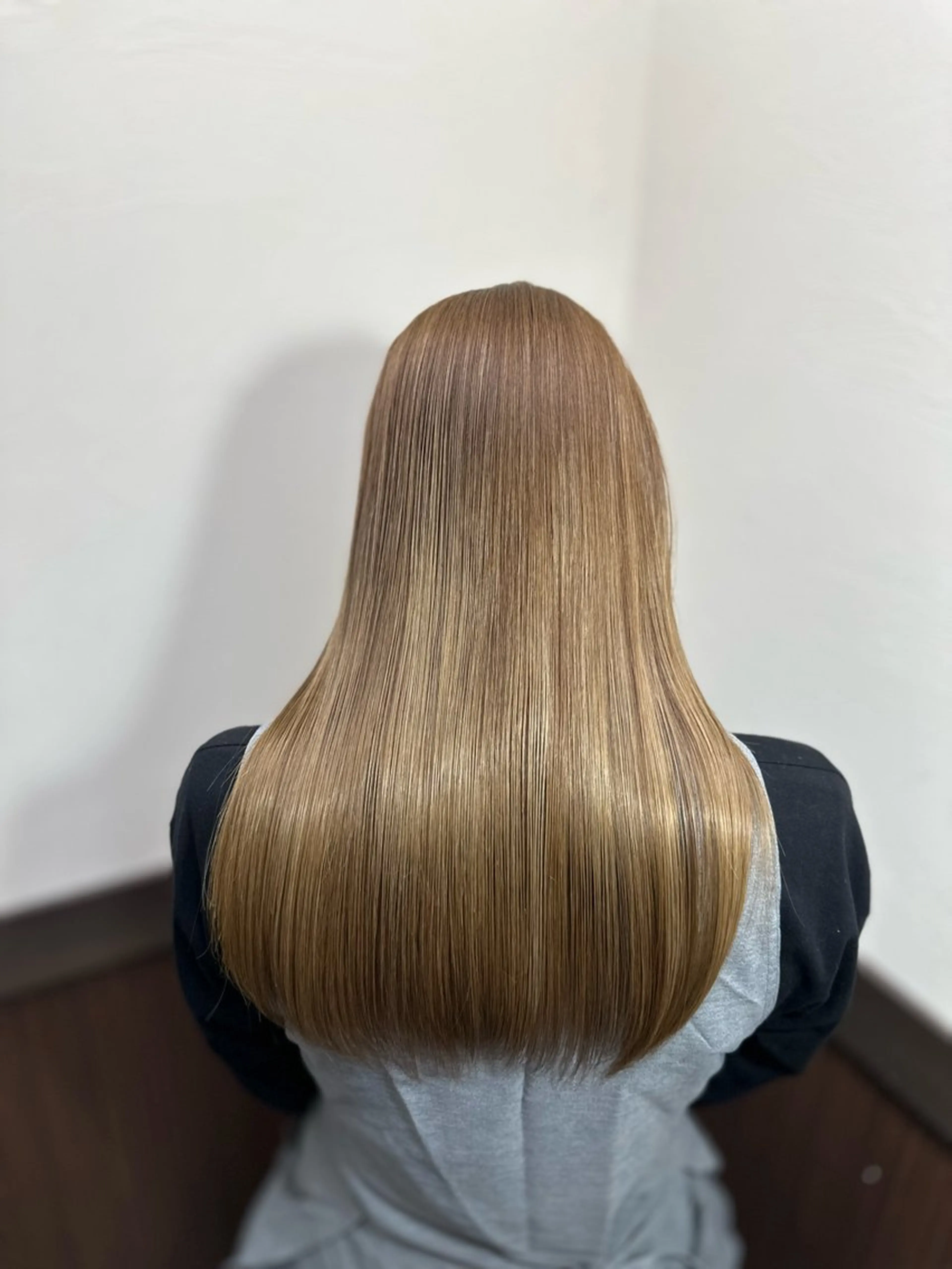 ロング 篠田 蒼のヘアスタイル