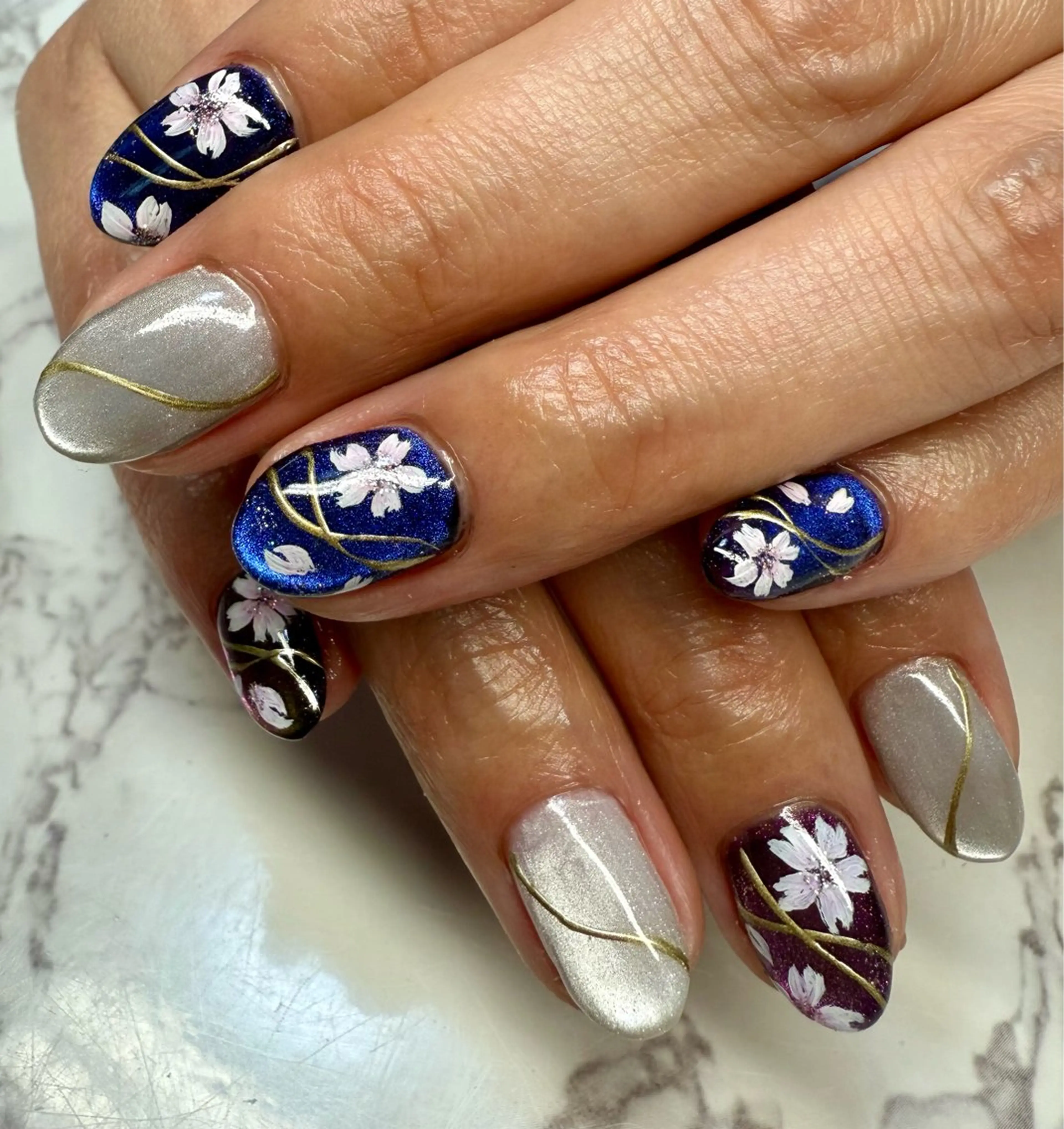 ネイル アートネイル チークネイル フレンチネイル 氷ネイル・うるうるネイル キラキラネイル M.N_ nailのネイルデザイン