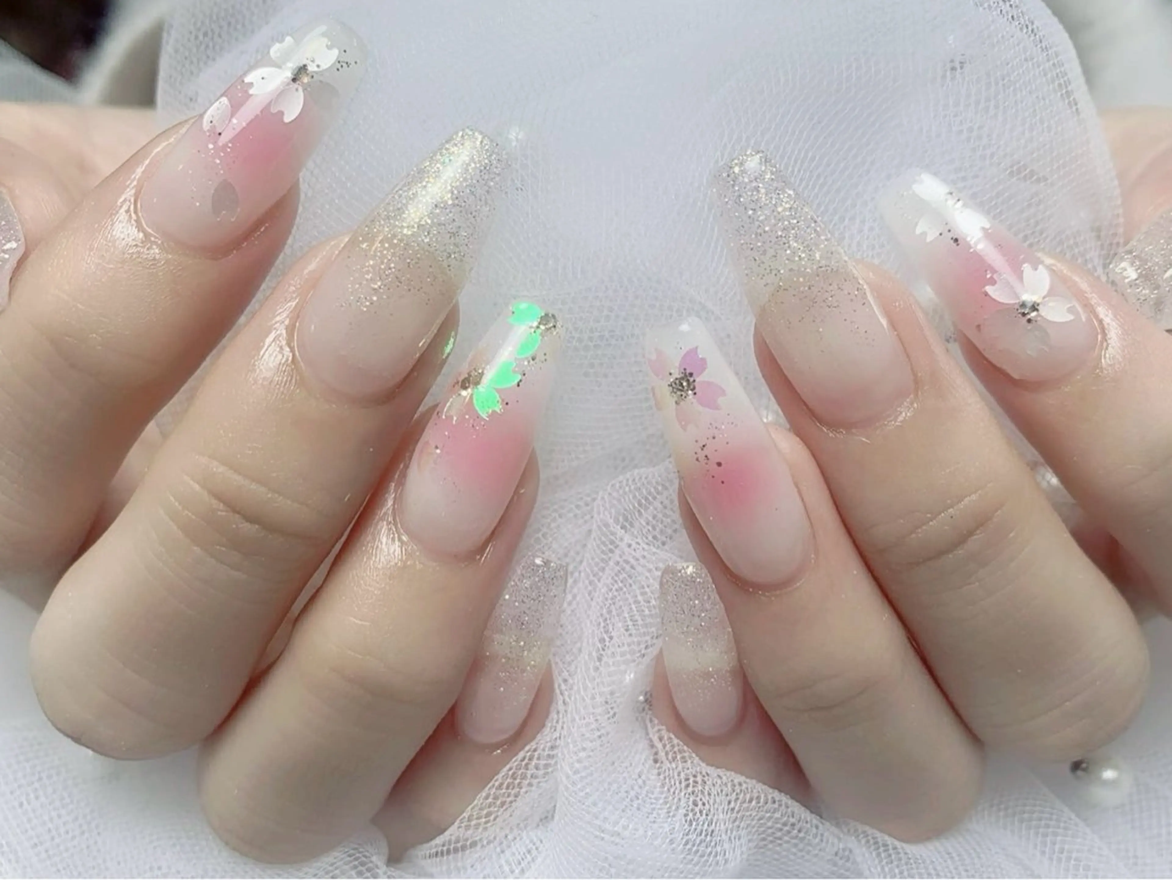 ネイル ハンドネイル ネイルサロン lotusのネイルデザイン