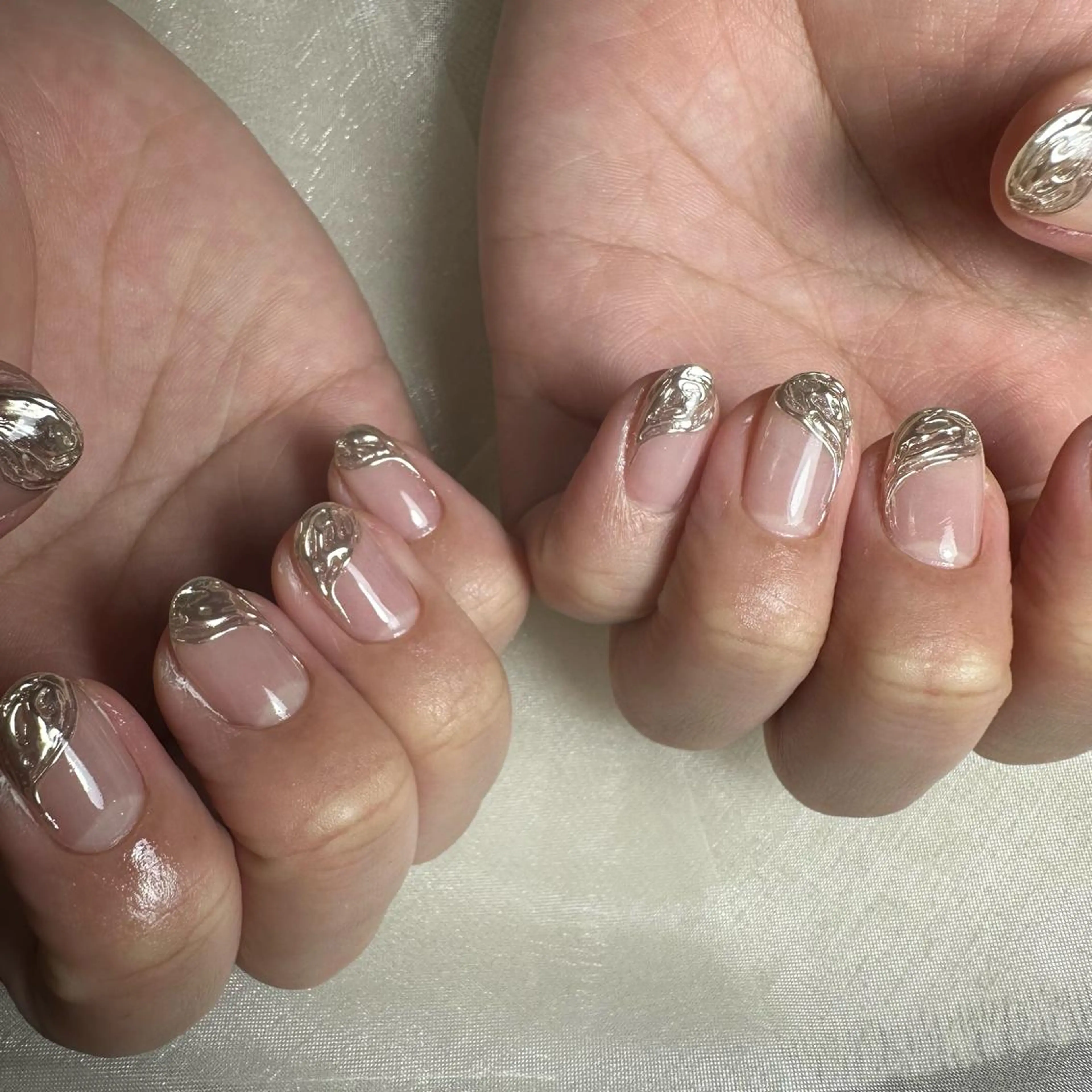 ネイル repos~ルポ~所属・里見 麗のネイルデザイン