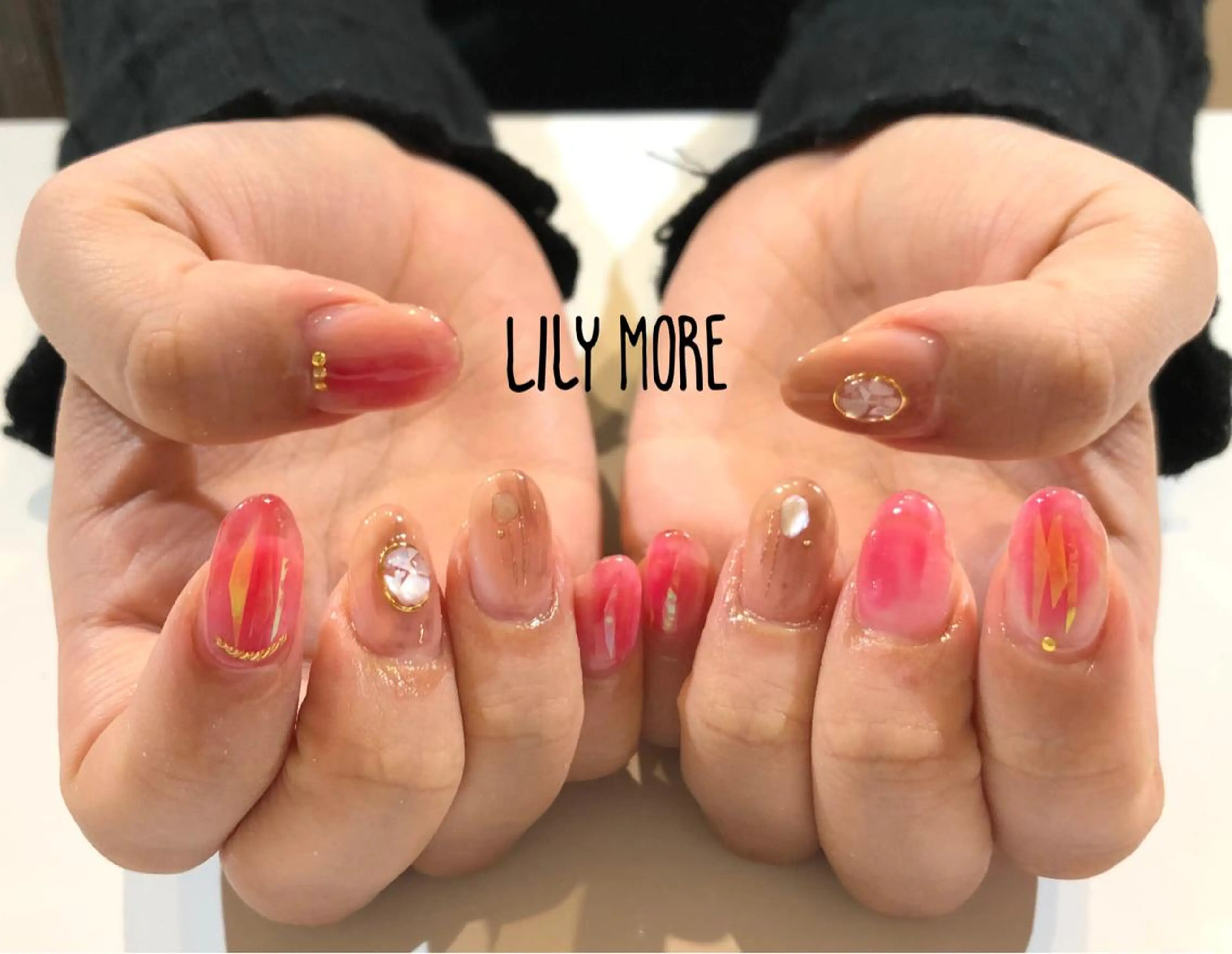 ネイル ニュアンスネイル Lily closetのネイルデザイン