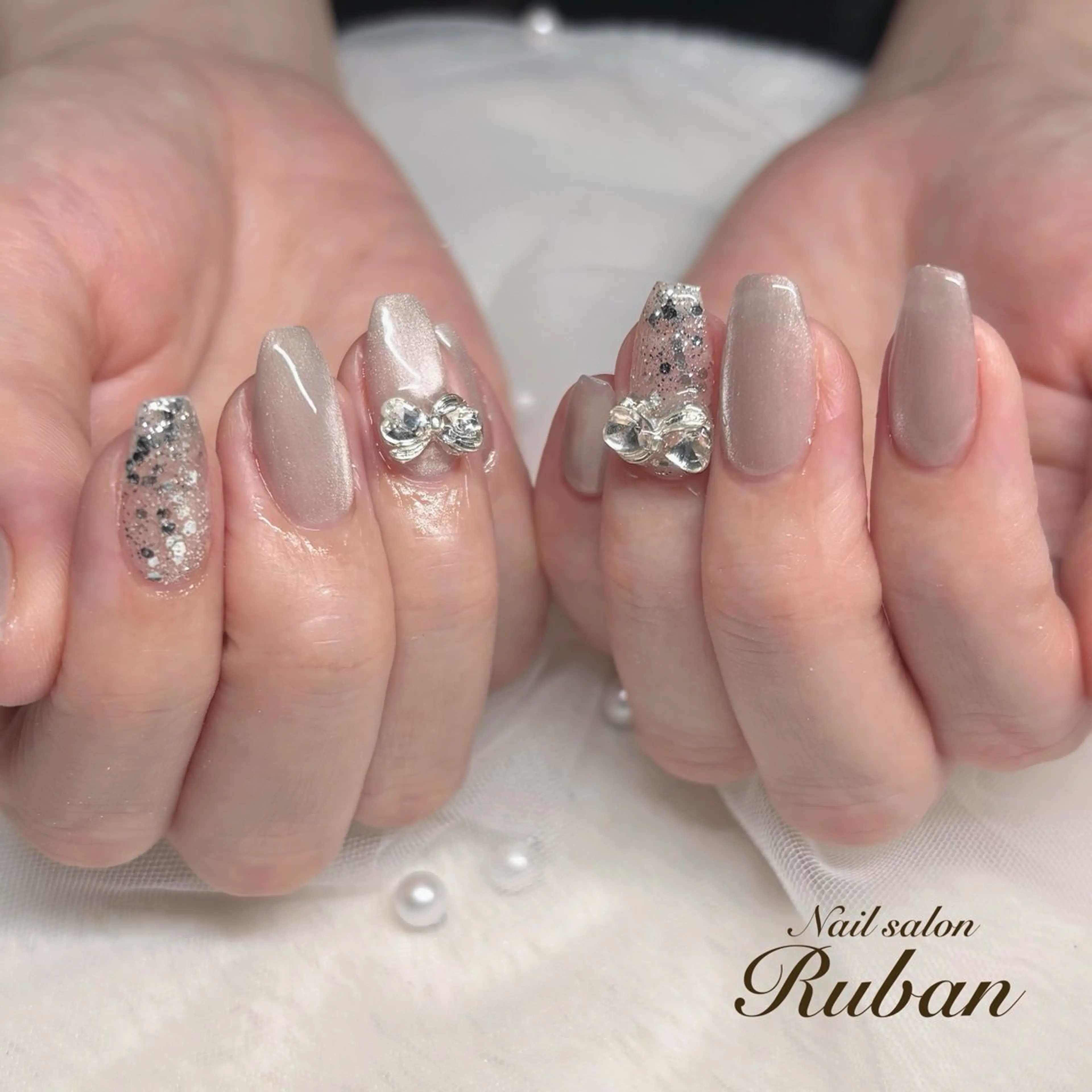 ネイル マグネットネイル ワンカラーネイル リボン Nail salon Ruban所属・Nail salon Rubanのネイルデザイン