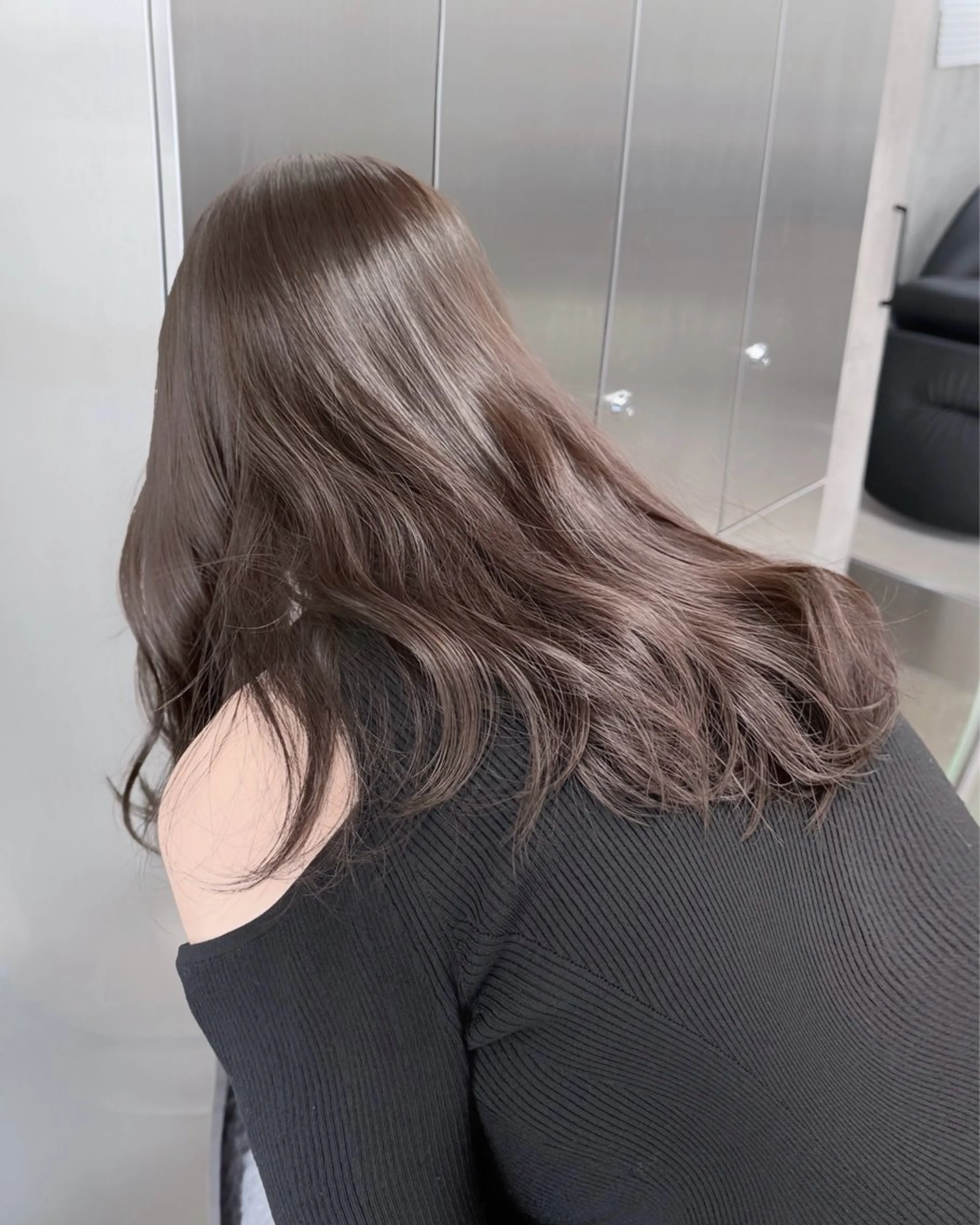 ミディアム カラー グレージュ カット ヘアカラー トリートメント 高橋大樹/グレージュ 透明感/髪質改善のヘアスタイル