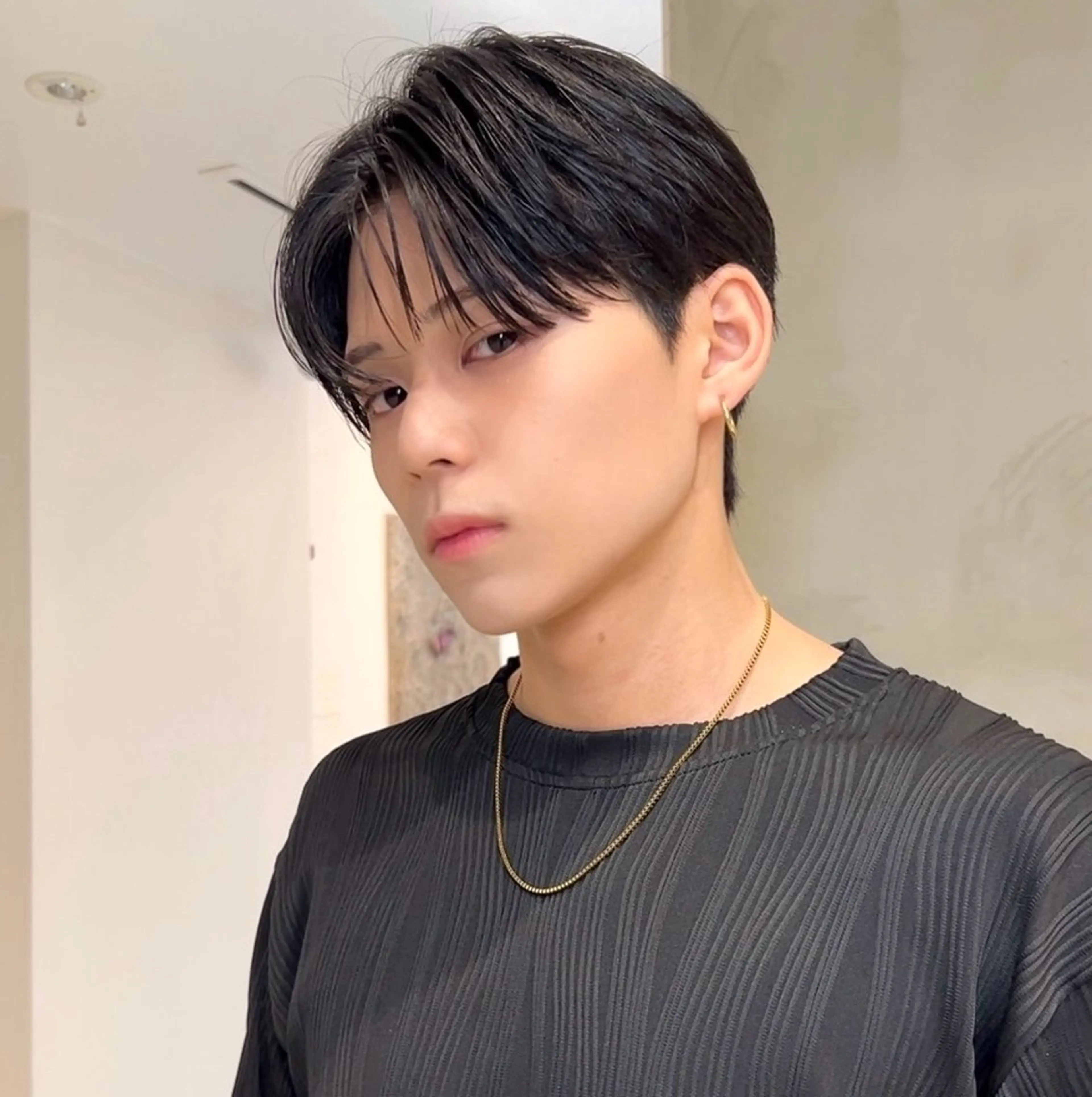 パーマ メンズ ダウンパーマ メンズ韓国風 メンズパーマ カット パーマ 縮毛矯正 韓国メンズヘア☆ 韓国ボブYUTOのヘアスタイル