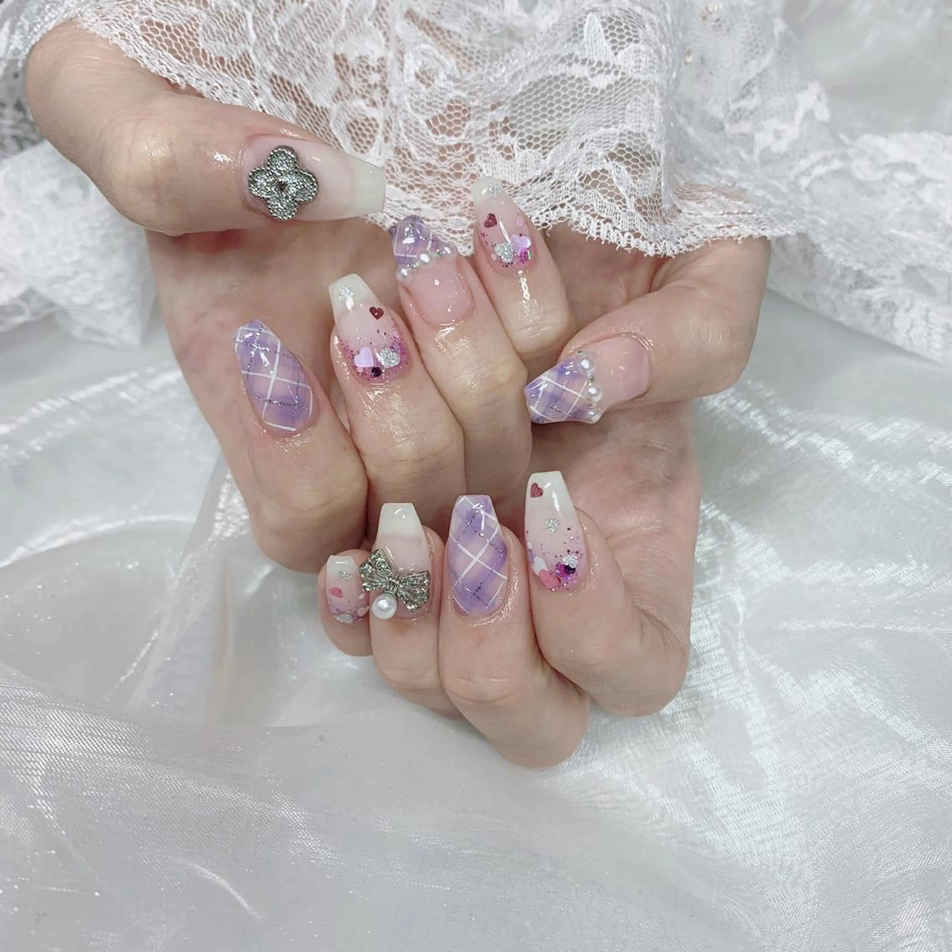 ネイル ハンドネイル La neige* yuki 🥯🍑のネイルデザイン