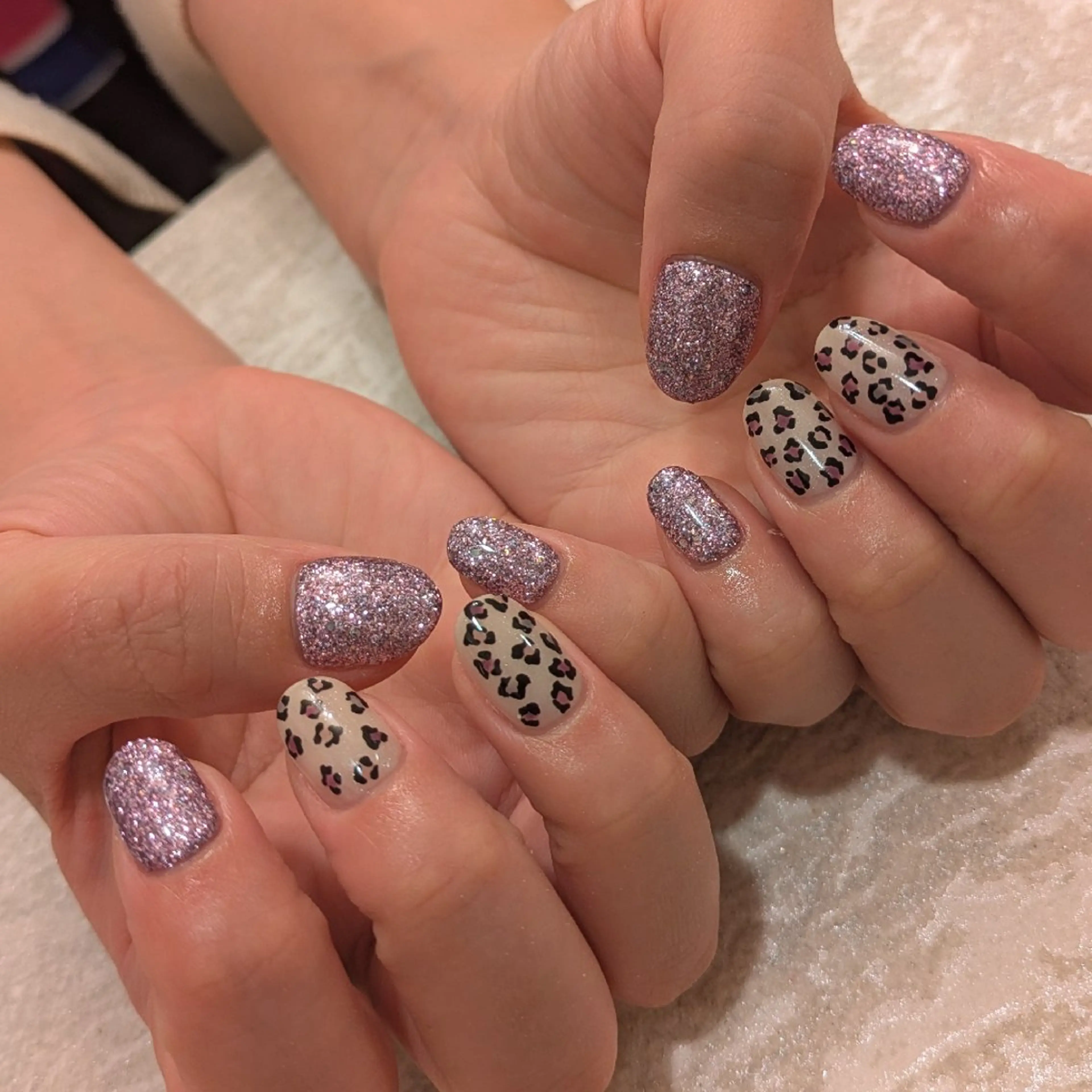 ネイル ジェヌインネイル 河内のネイルデザイン