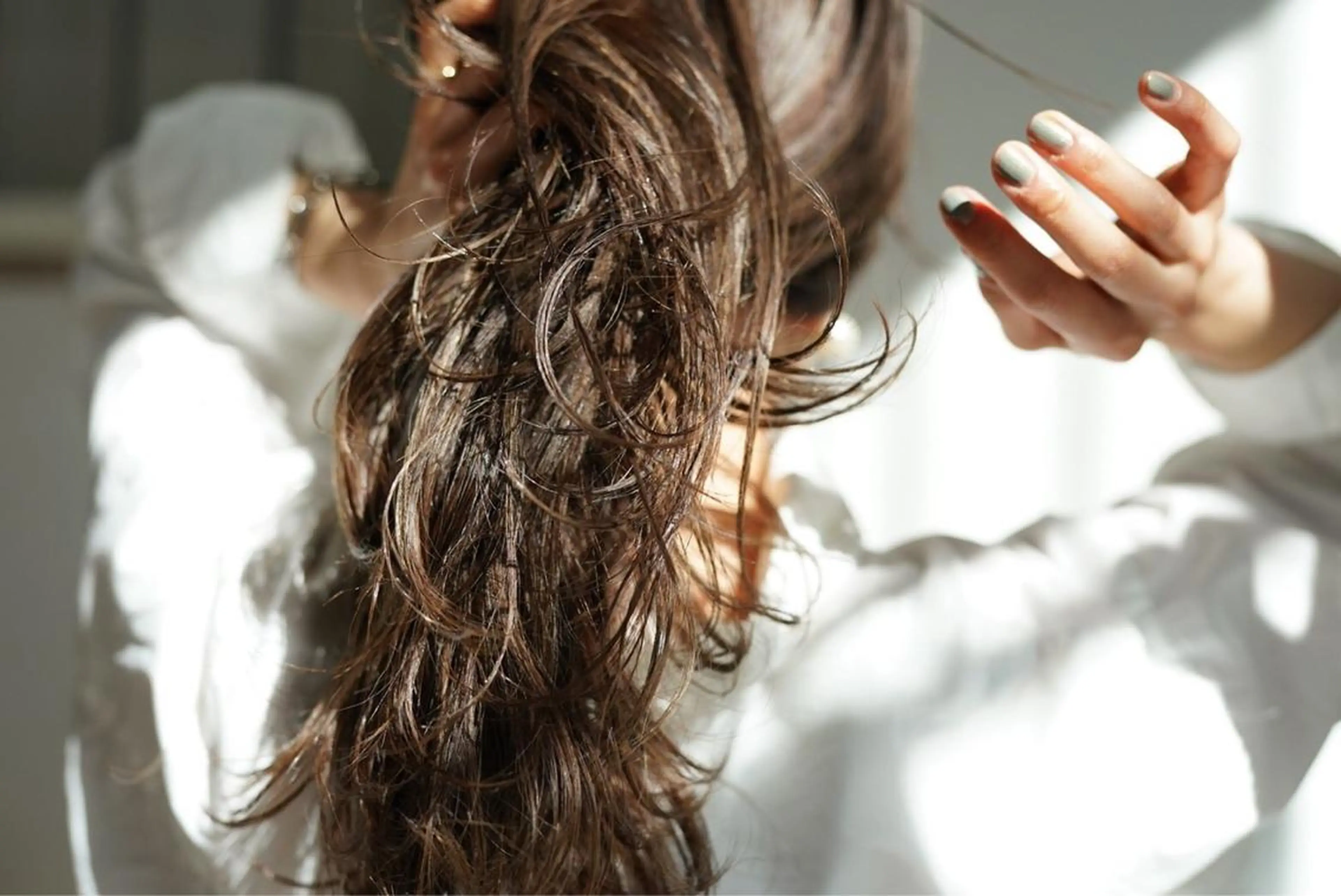 カラー あらい ゆうじろうのヘアスタイル