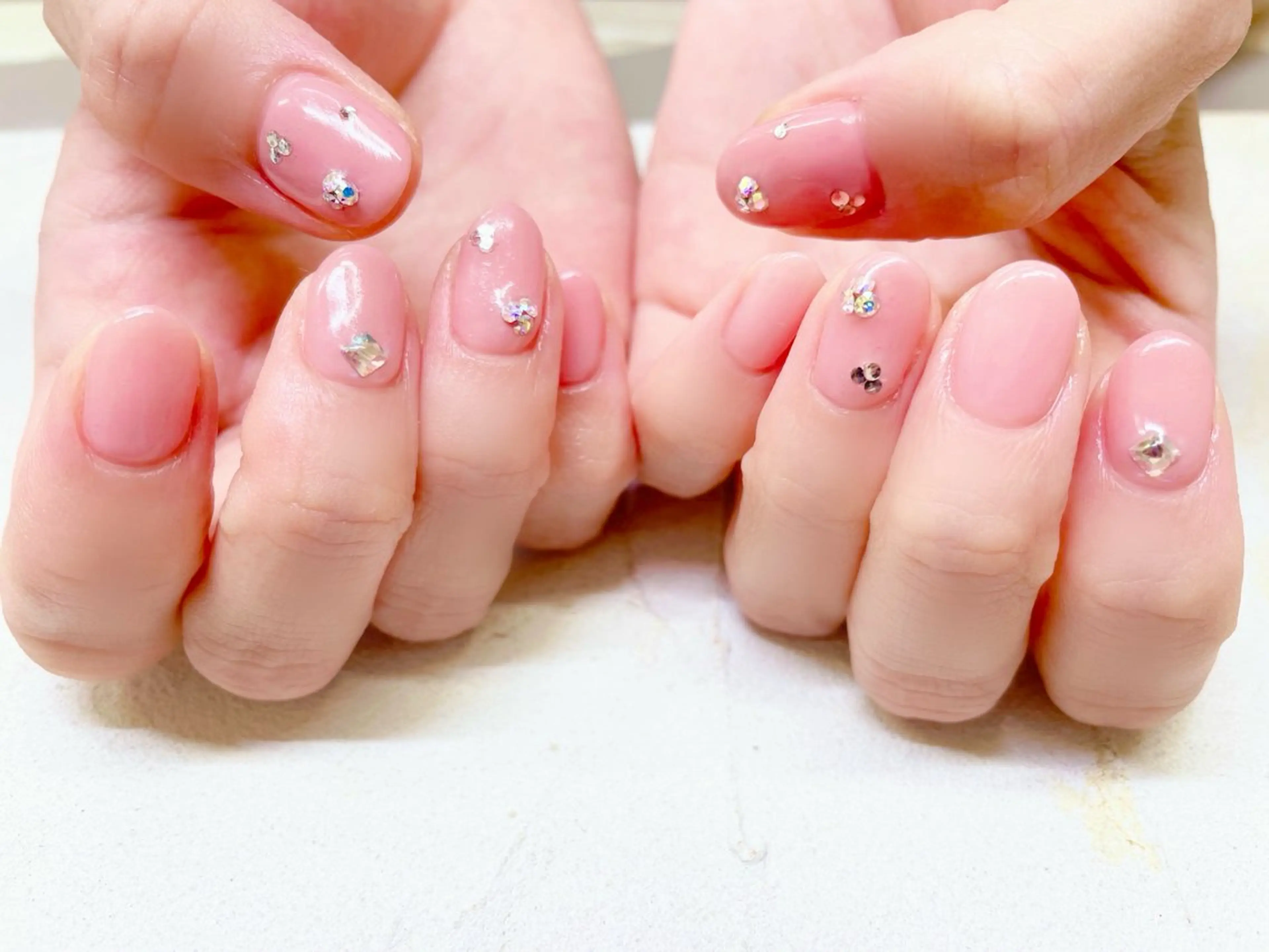 ネイル ワンカラーネイル ストーンネイル ハンドネイル ビアンカ金町店 中島 せり菜のネイルデザイン