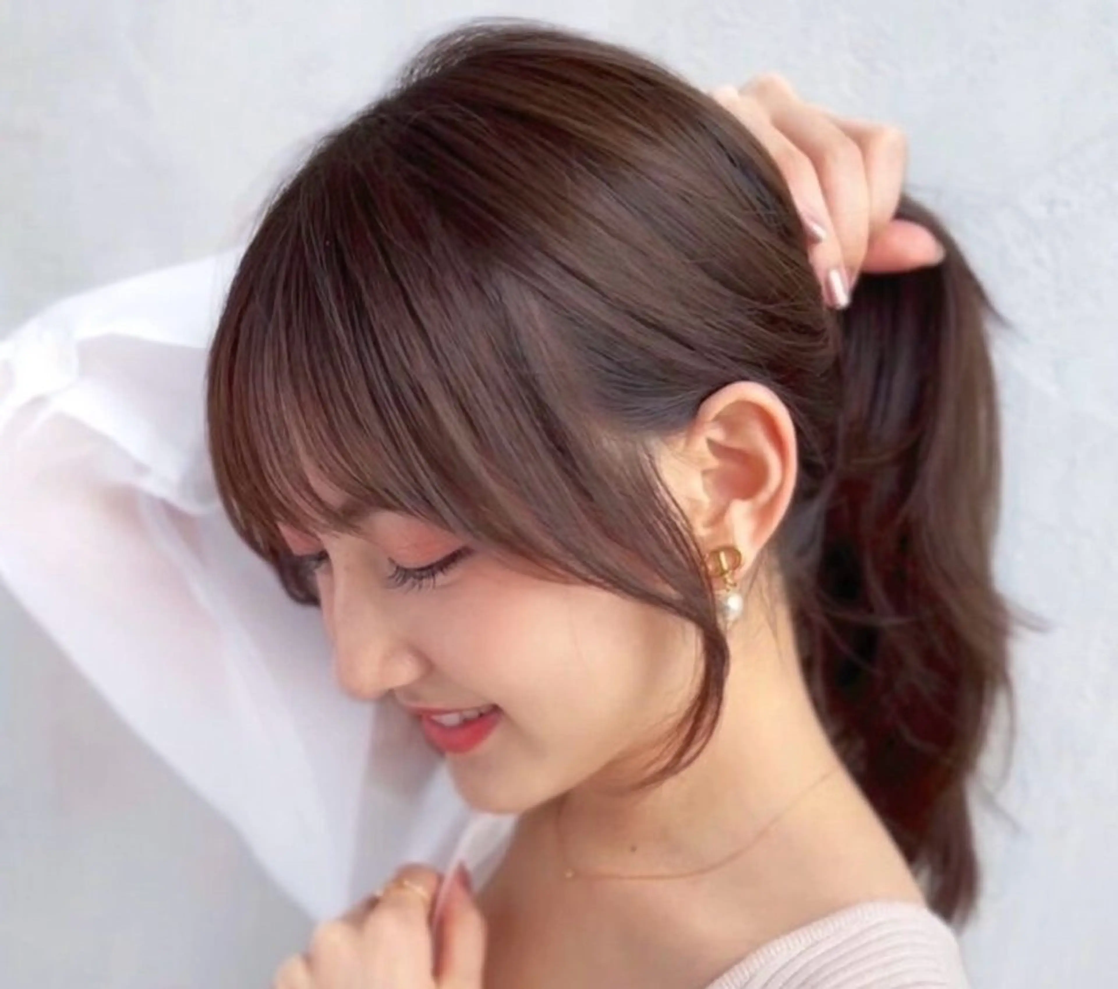 セミロング 顔周りカット 韓国風ヘア レイヤーカット 似合わせカット シースルーバング 久米 文弥のヘアスタイル