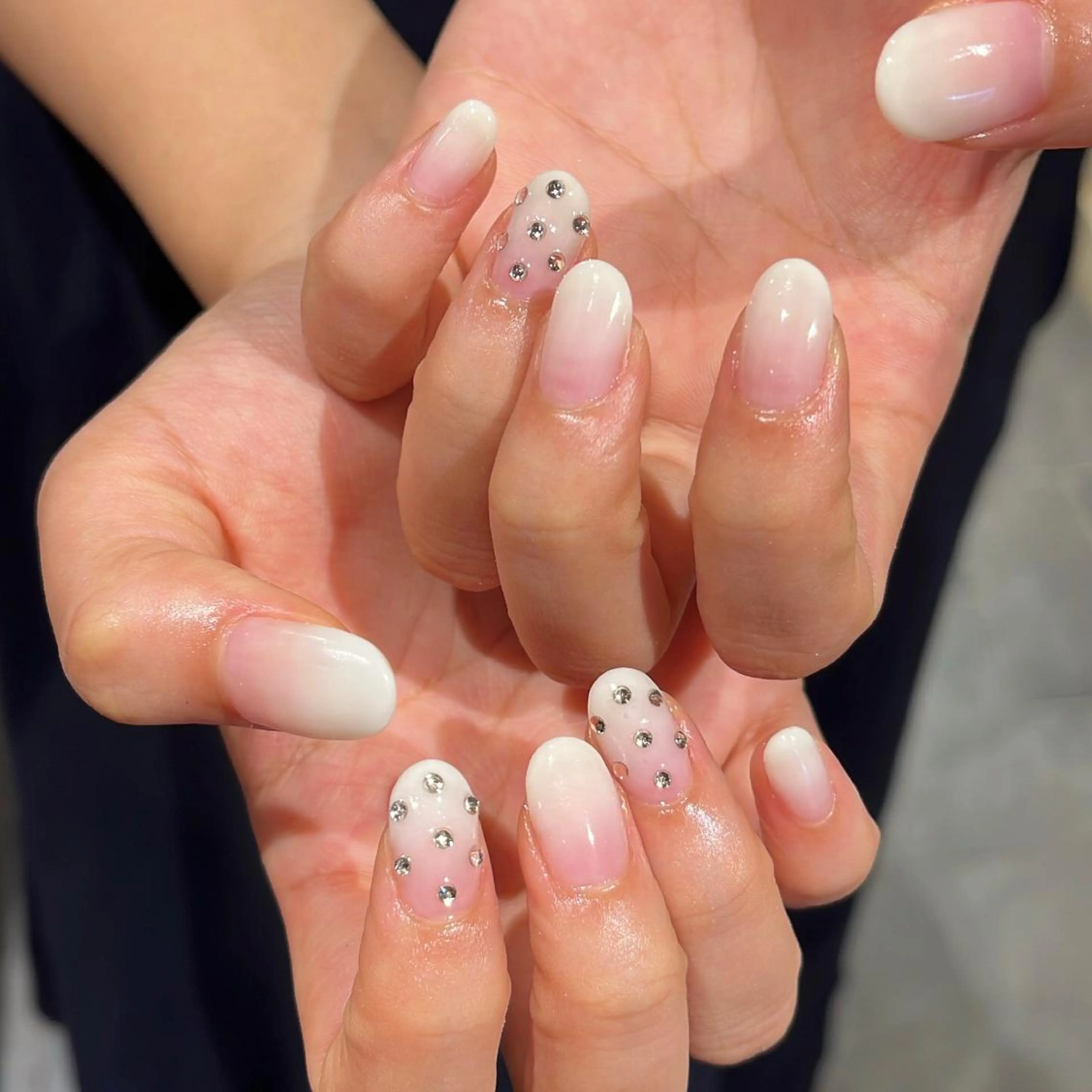 ネイル ハンドネイル 鈴木 里奈のネイルデザイン