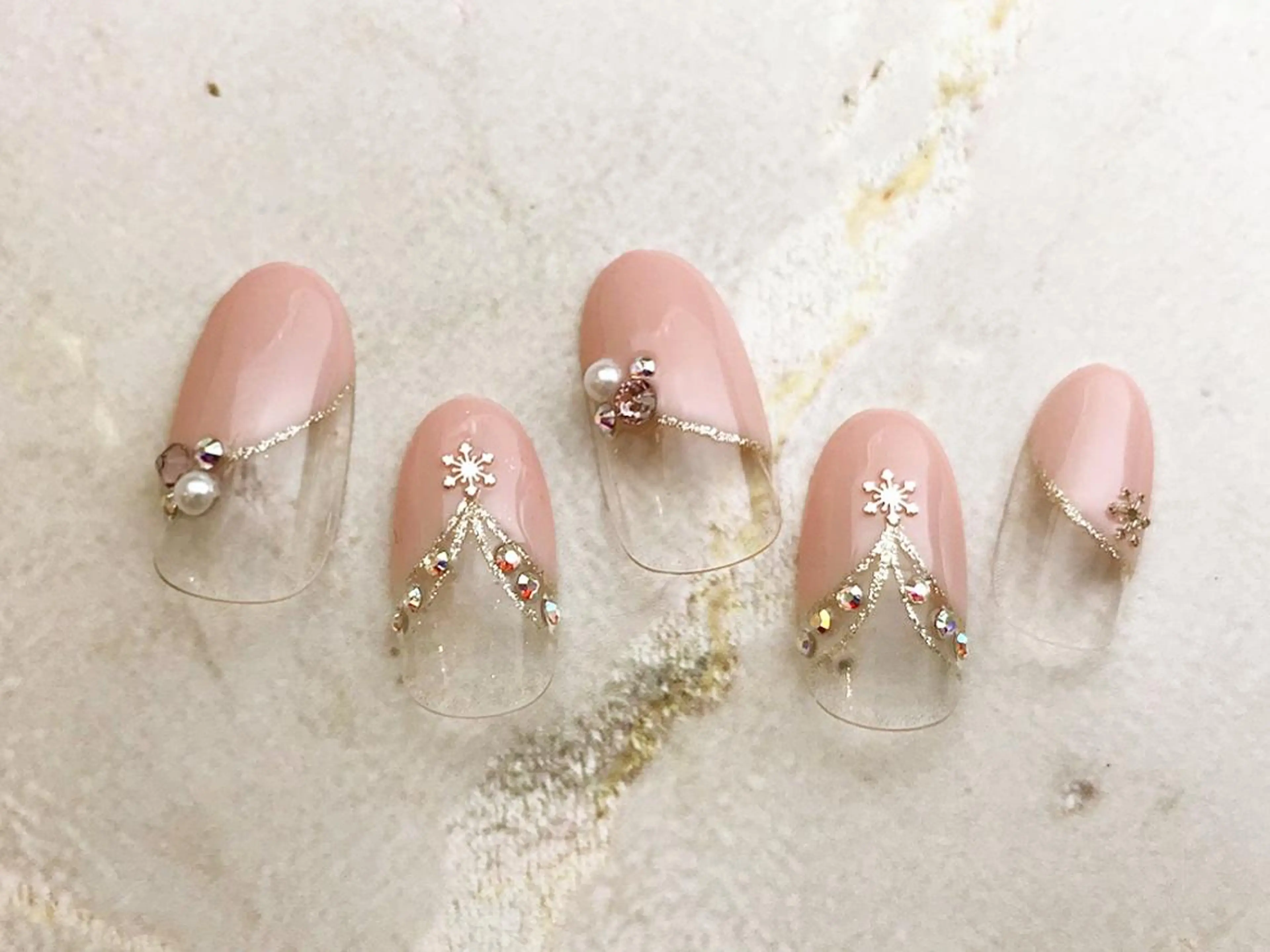 ネイル リセ有楽町店 ネイリストのネイルデザイン