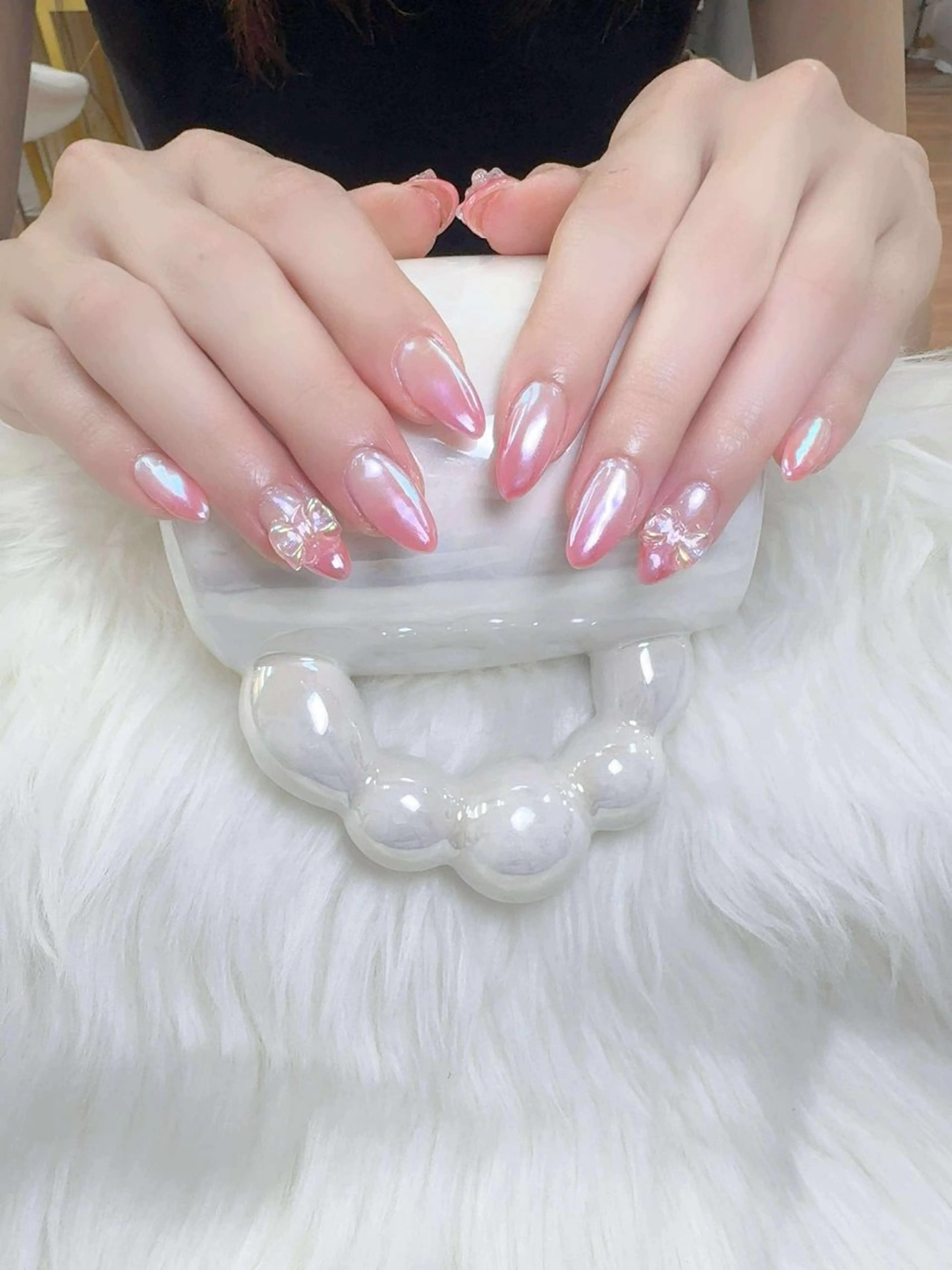 ネイル グラデーション ミラーネイル ハンドネイル ハンドケア Hara Nail 【パラジェル使用】のネイルデザイン