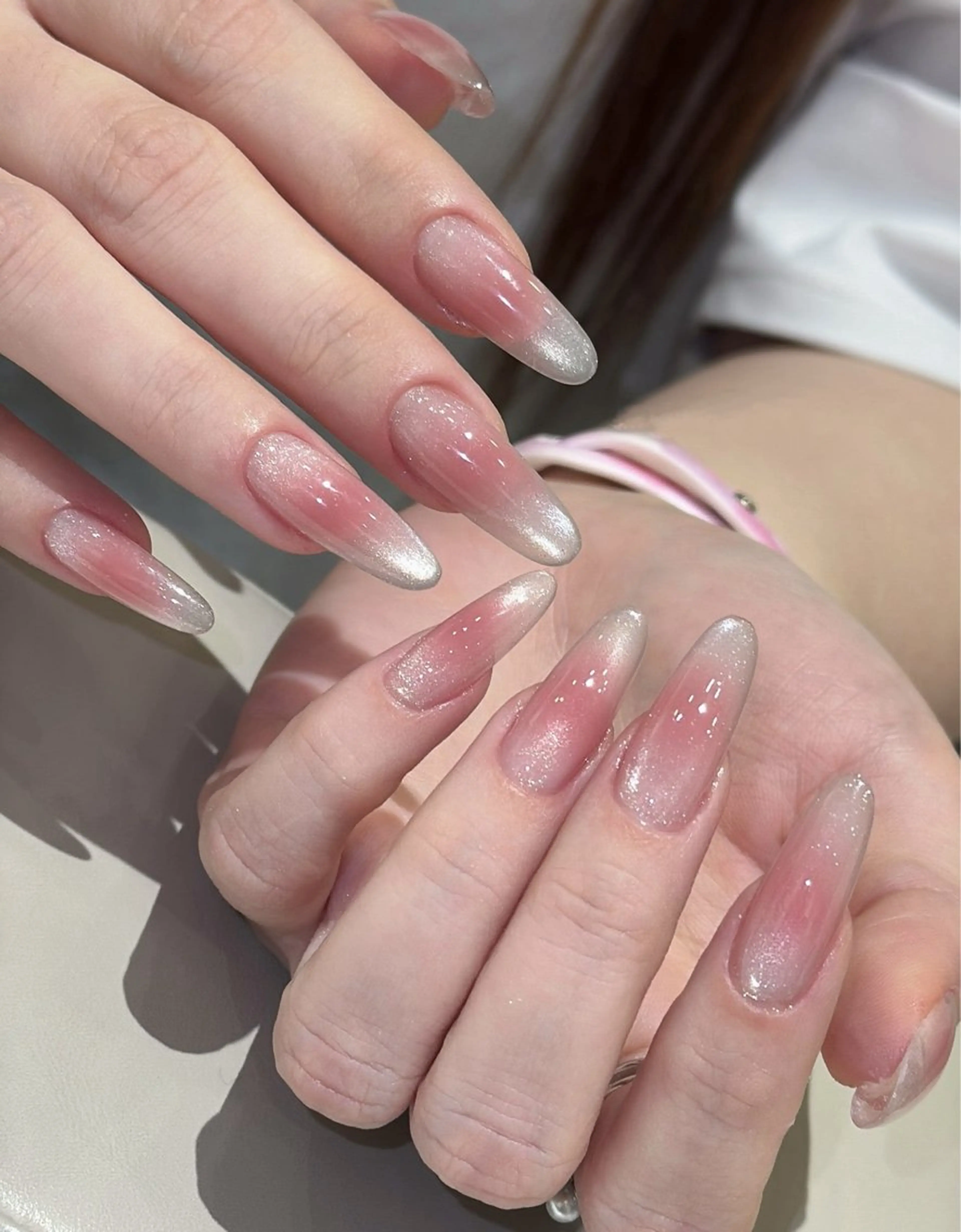 ネイル オーロラネイル チークネイル フレンチネイル ガラスフレンチ グラデーション ハンドネイル H&Bsalon カイのネイルデザイン