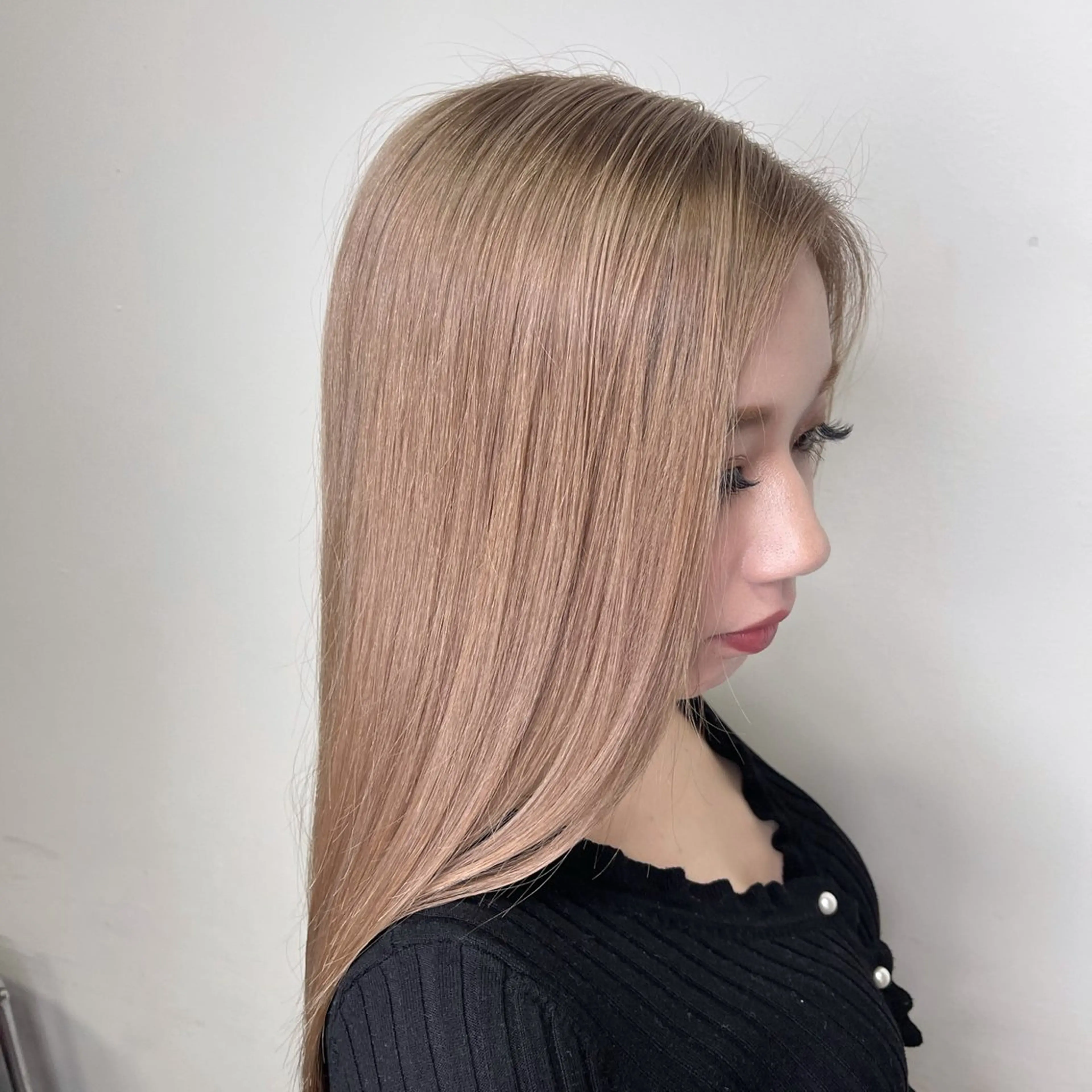 カラー ベージュカラー ブリーチ ケアブリーチ ヘアカラー SWAY所属・SWAY_KAI_ 長谷川魁のヘアスタイル