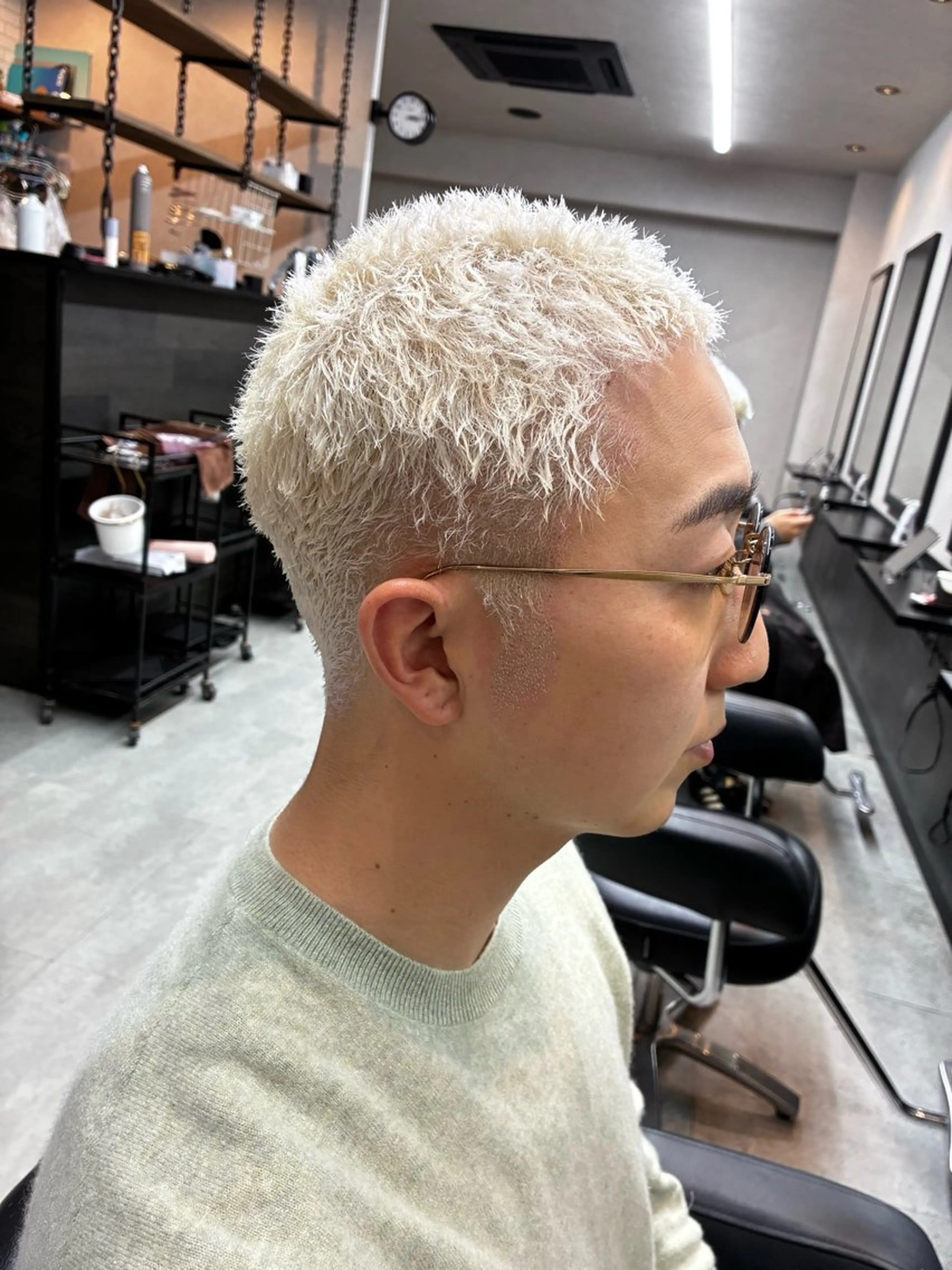 ショート カラー メンズ カット ヘアカラー MEN'S SEEK所属・石井 圭祐のヘアスタイル