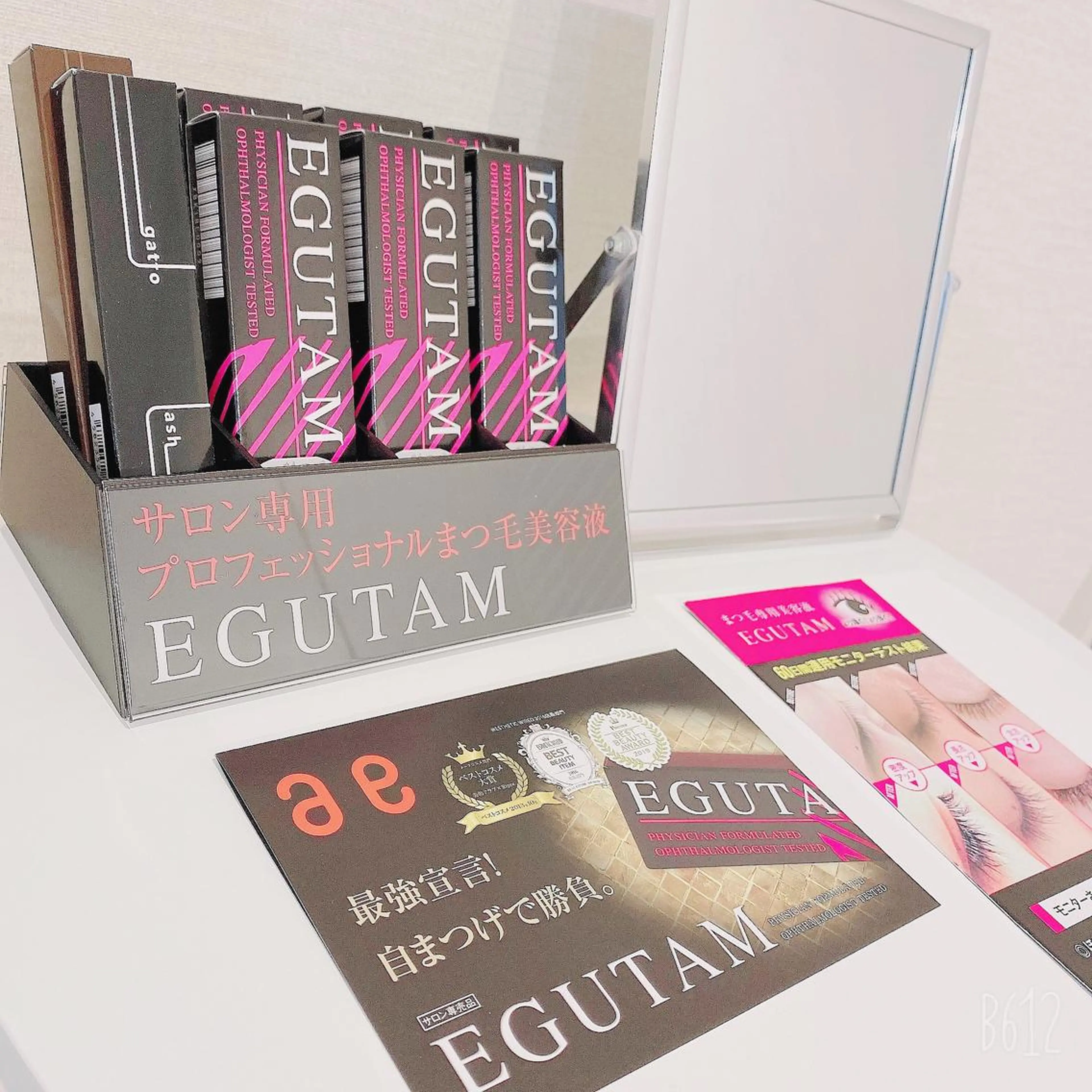 マツエク・マツパ eyelash salon  loco所属・LashArtist MIYUのマツエク・マツパデザイン