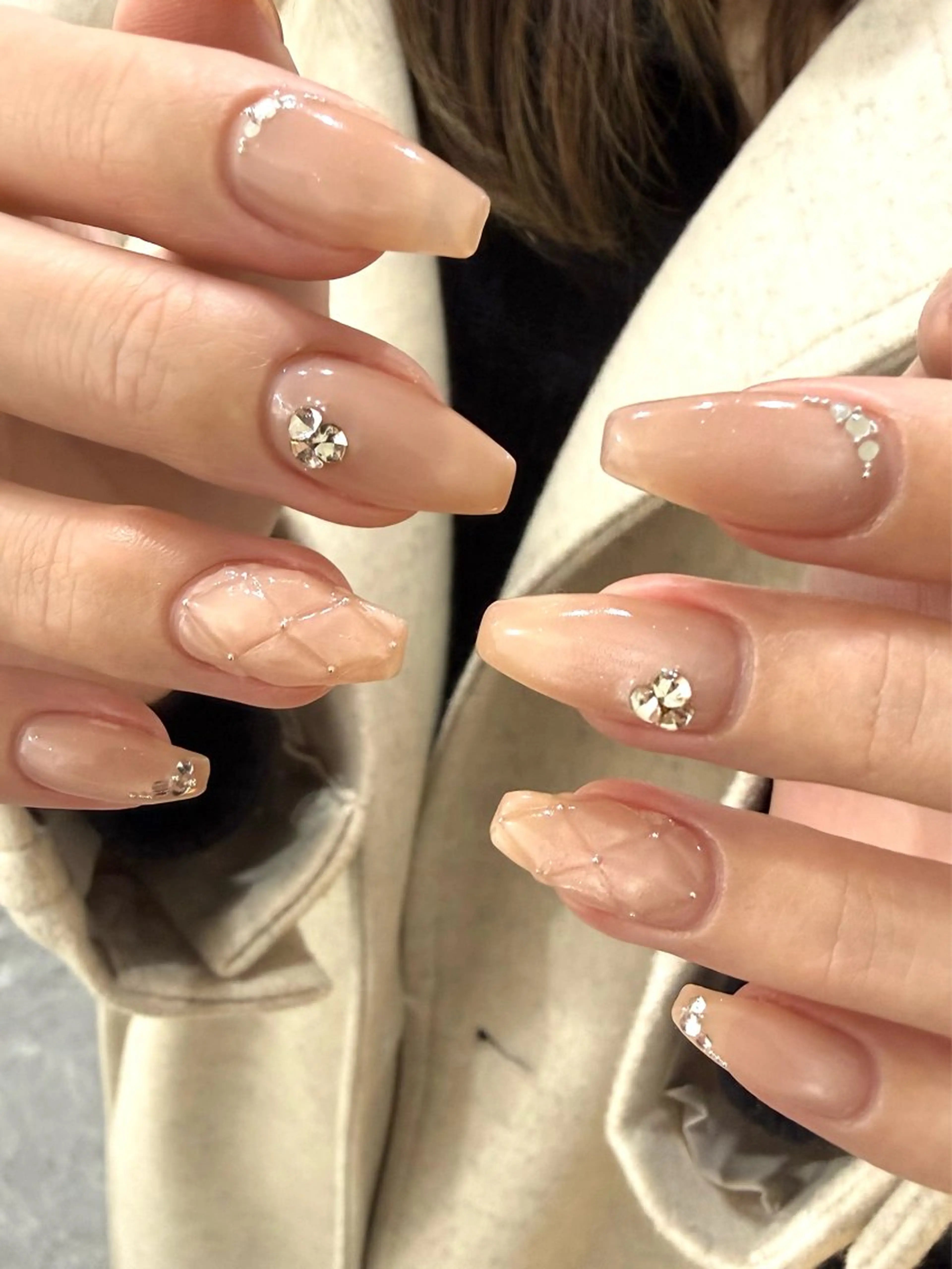 ネイル ハンドネイル 💅🏽 SHIORI🌙のネイルデザイン