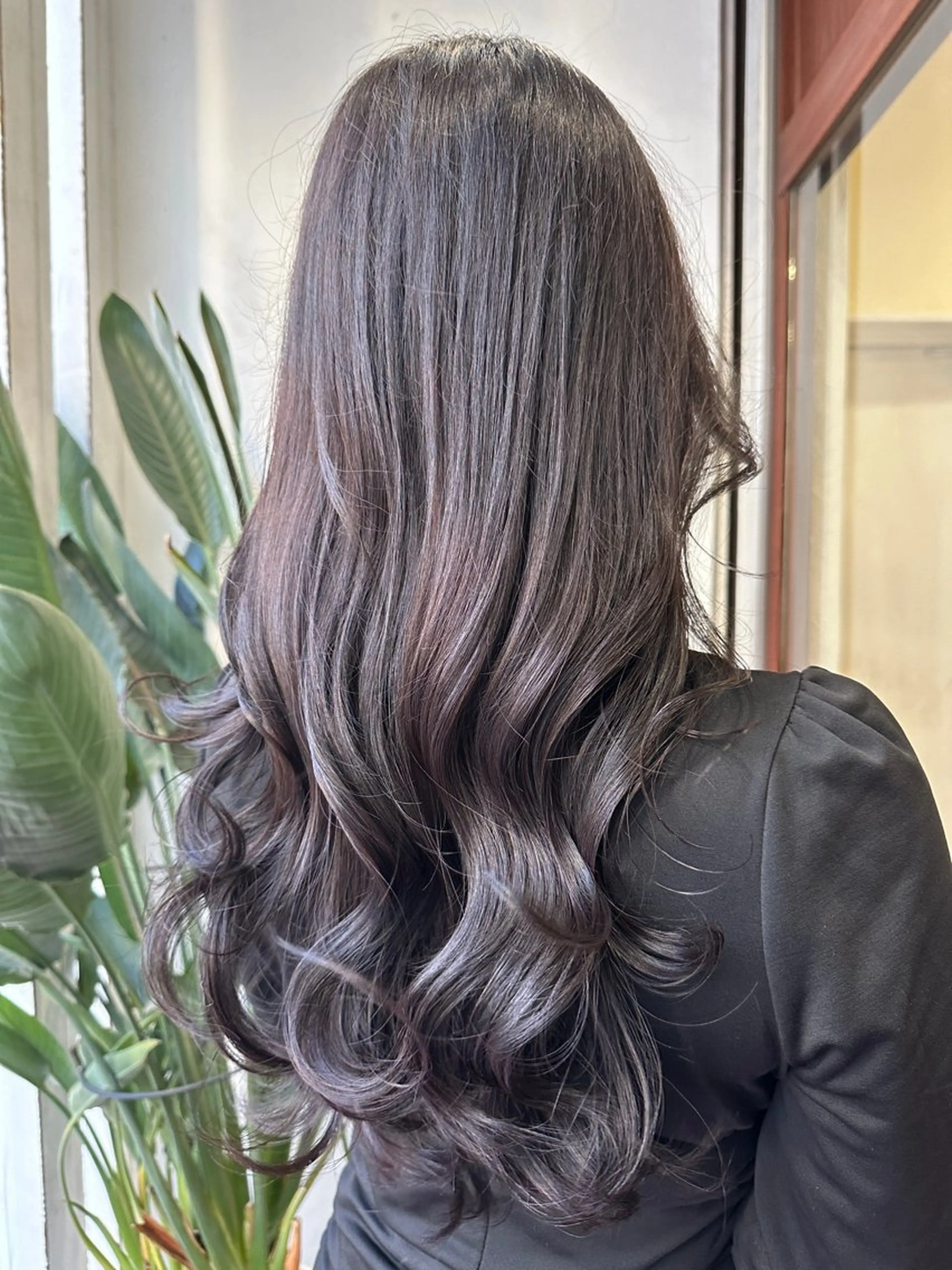 ロング カラー アッシュ アッシュブラウン ブラウンカラー 透明感カラー オタクアイリスト 🎀🪞山﨑愛菜のマツエク・マツパデザイン