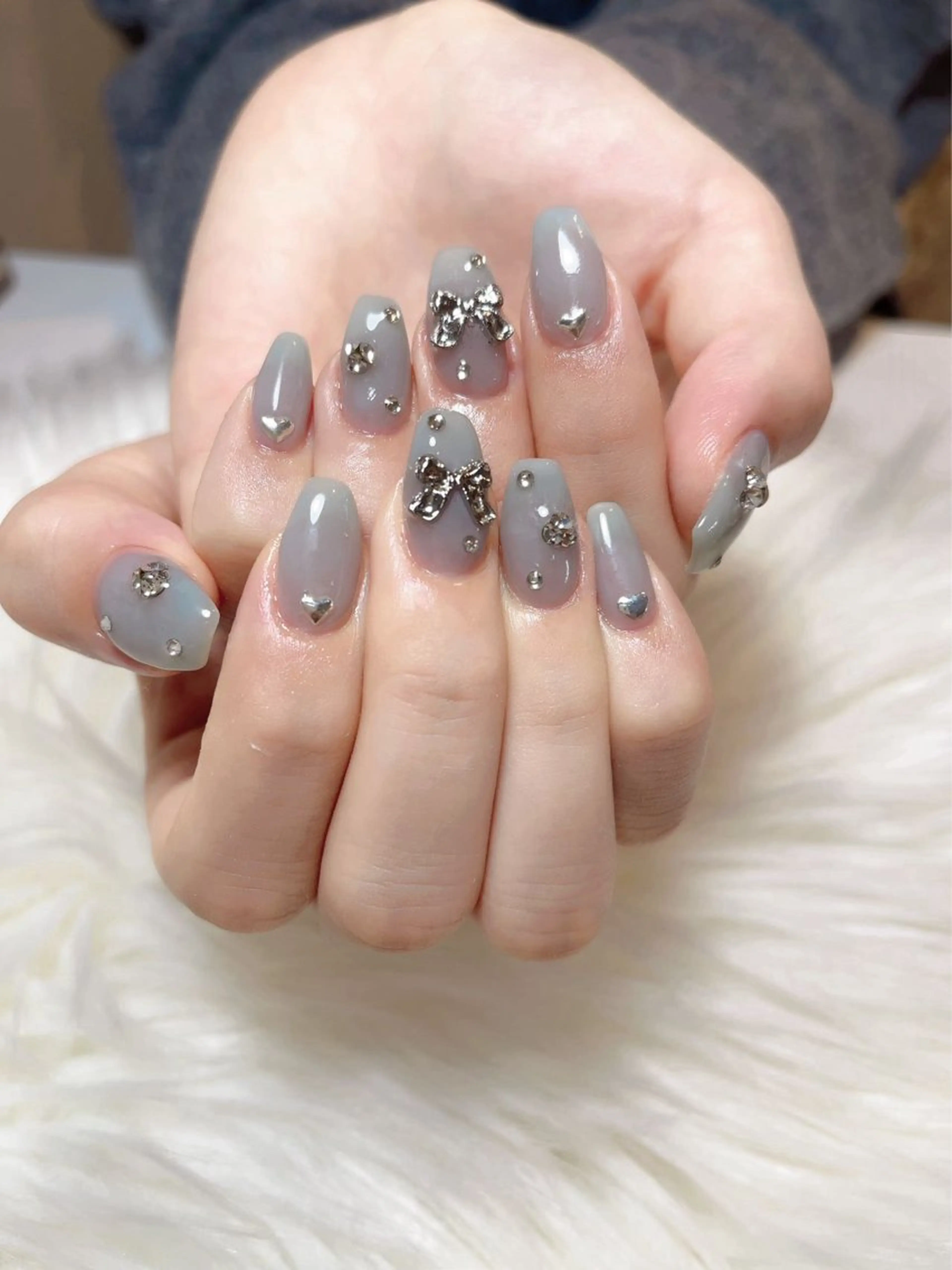 ネイル Azu nail salon所属・ネイリスト あずさのネイルデザイン