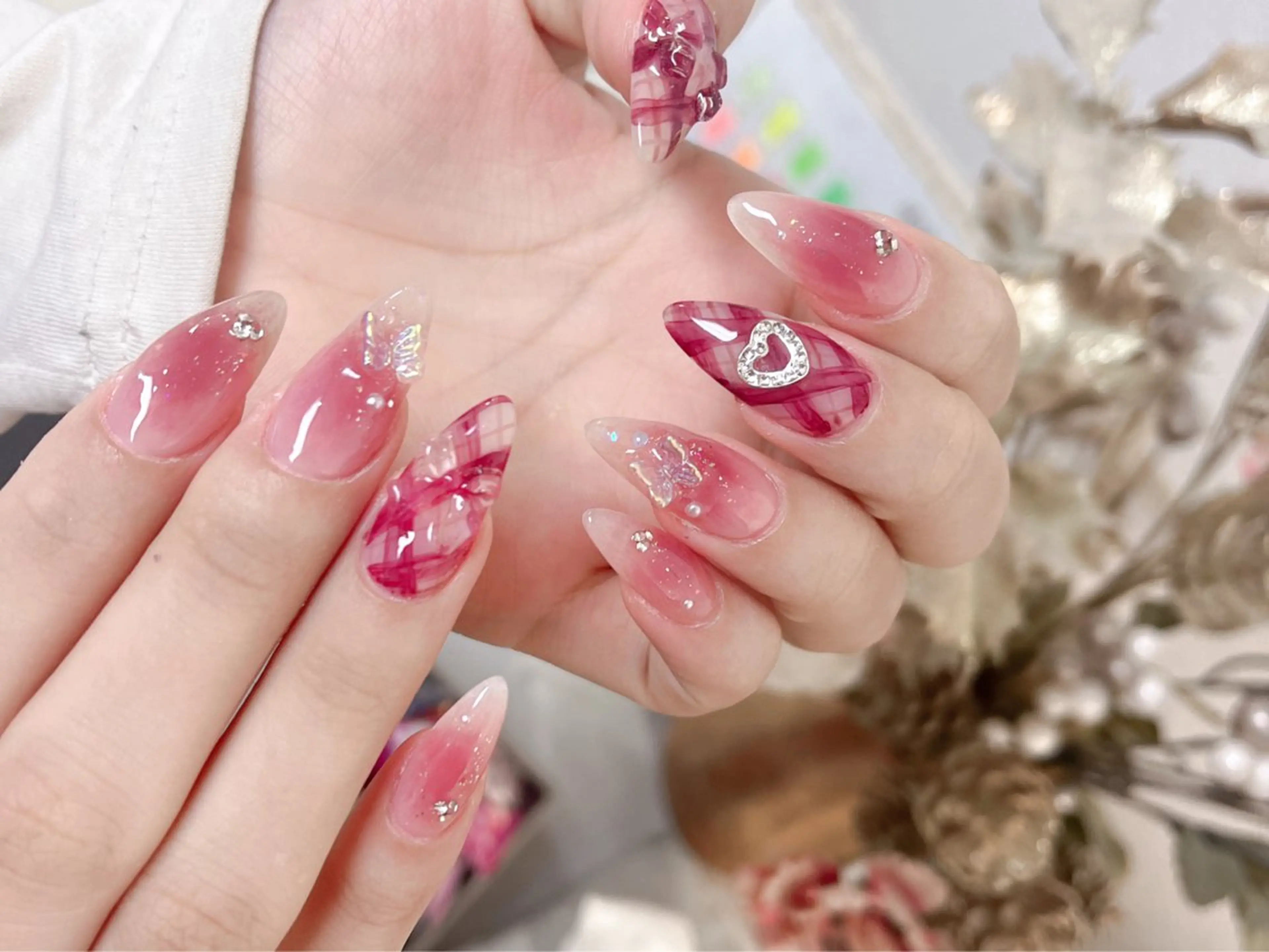 ネイル Glow Nail スカルプ専門店のネイルデザイン