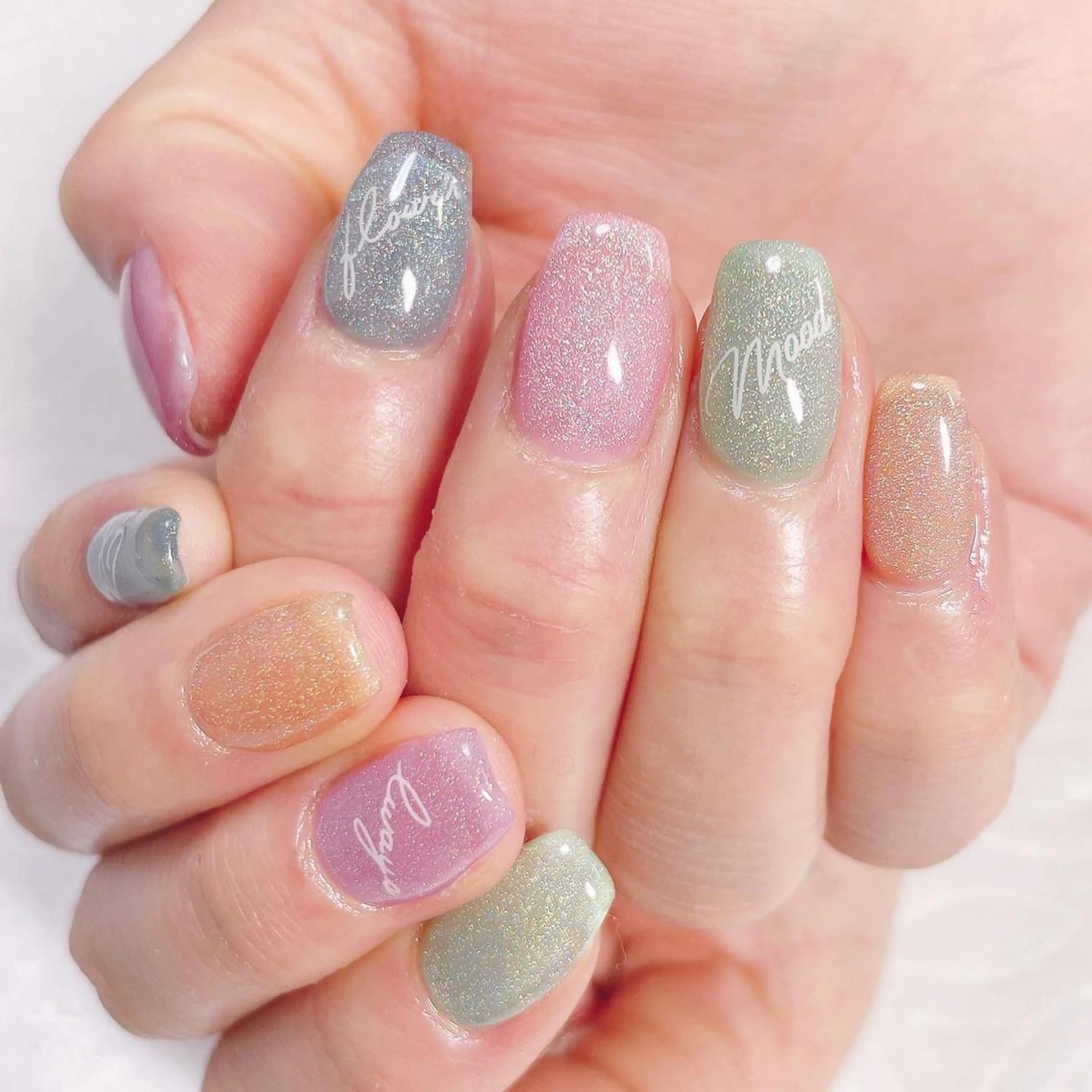 ネイル マグネットネイル CHIARA nailsのネイルデザイン