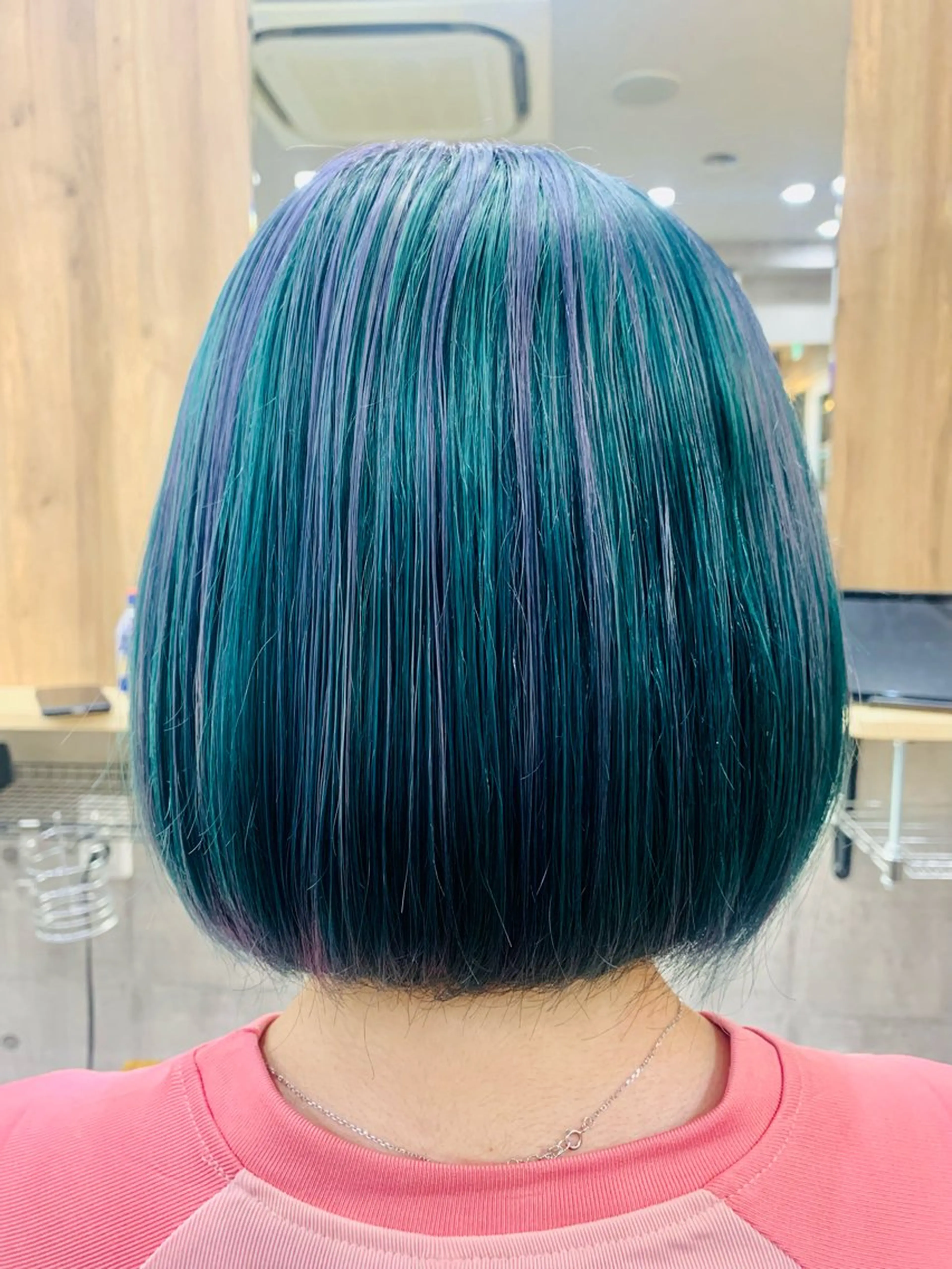 ショート カラー バレイヤージュ ブリーチ ケアブリーチ ダブルカラー ハイライトカラー ヘアカラー トリートメント memento 斎藤大覚のヘアスタイル