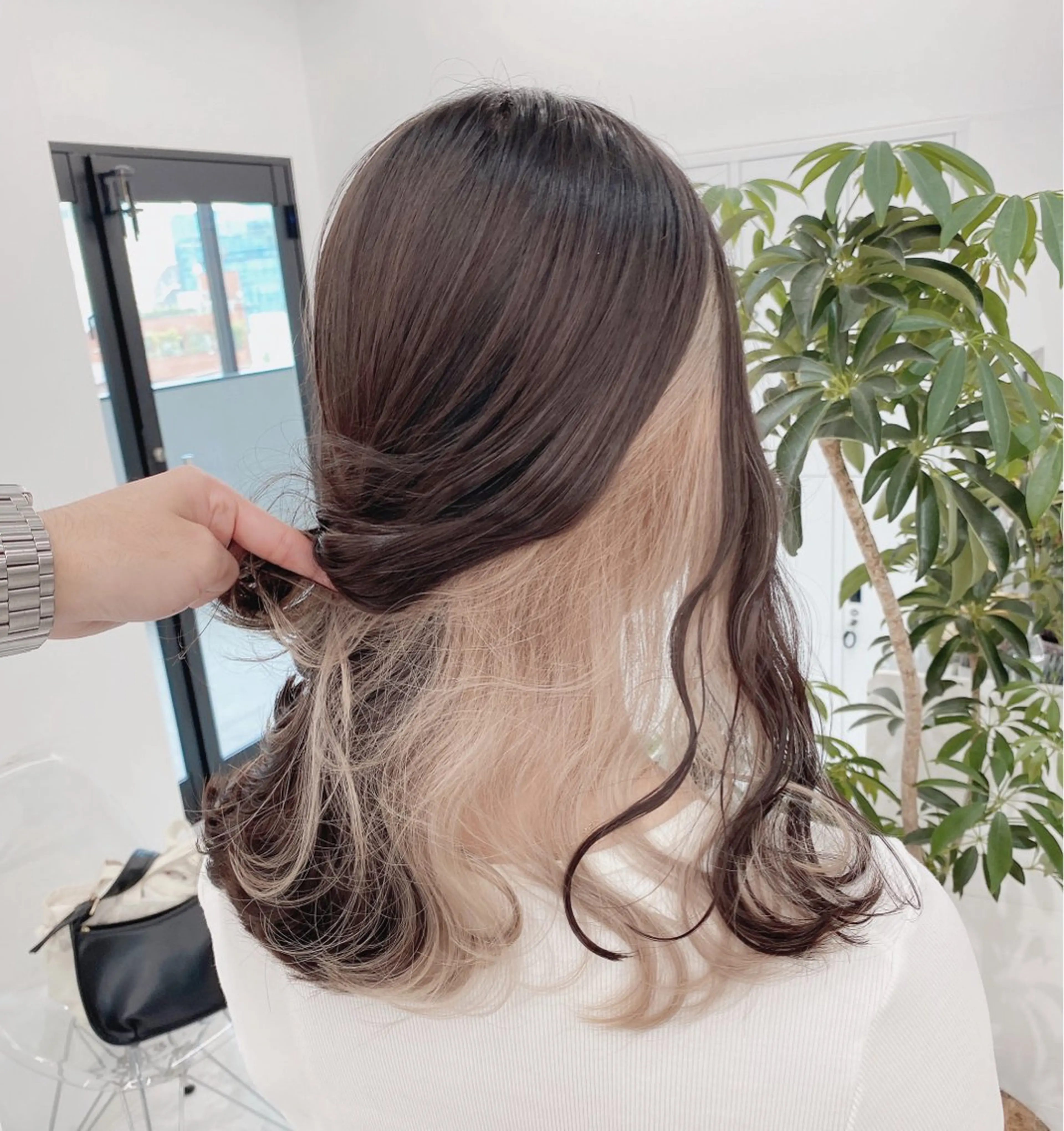 セミロング カラー ヘアアレンジ メンズ SALOWIN所属・ハイトーン美容師 MASATOのヘアスタイル