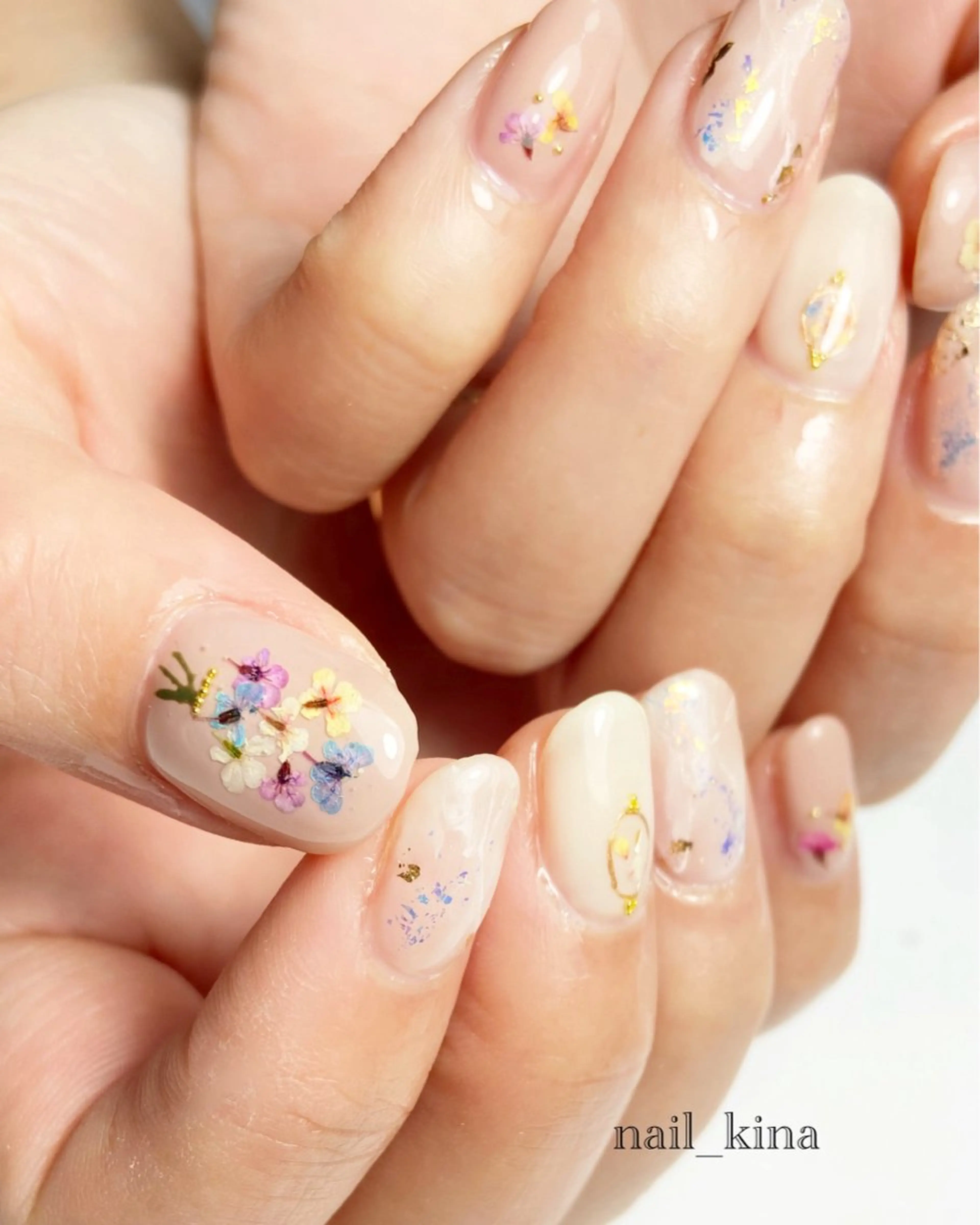 ネイル フラワーネイル 持ち込み nail_ kinaのネイルデザイン