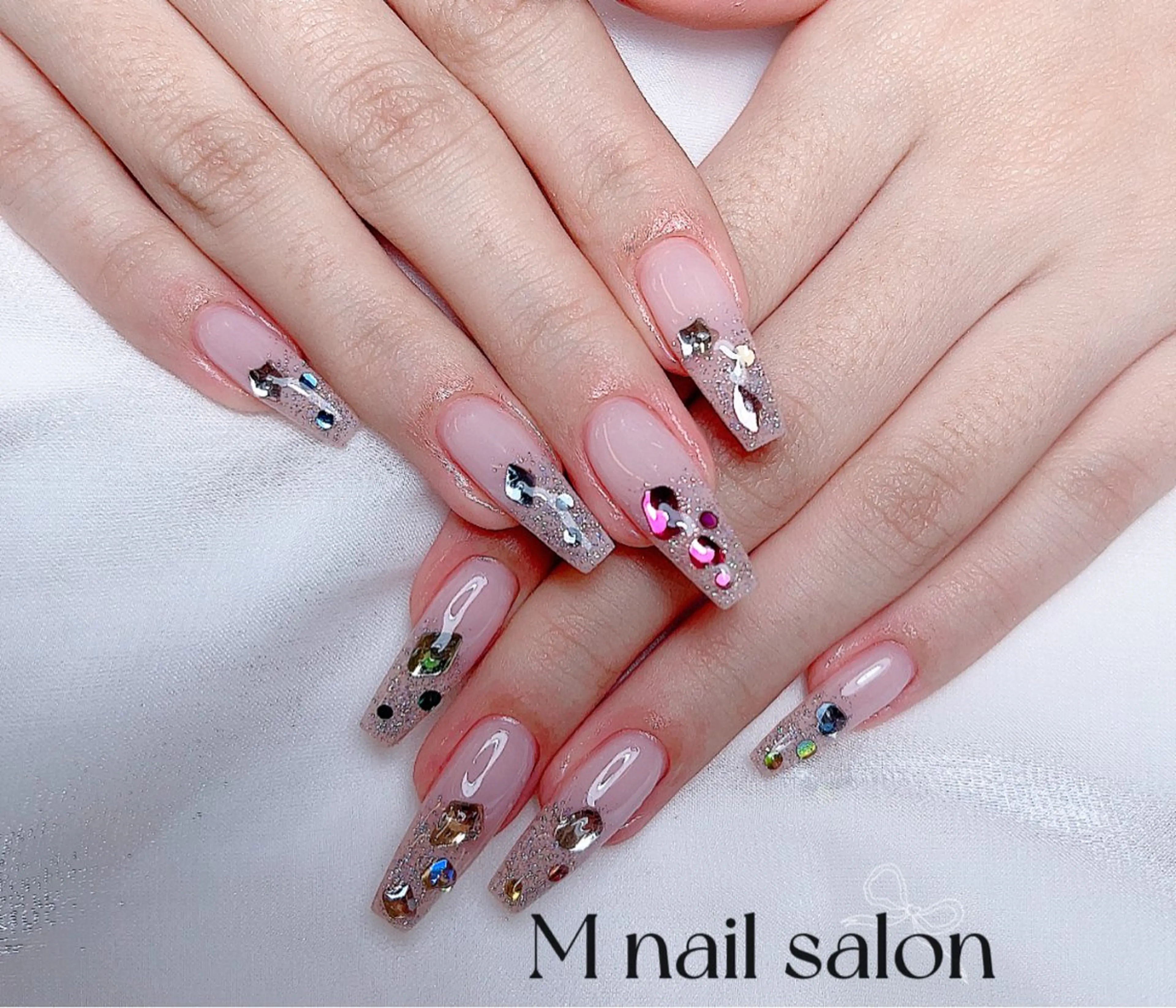 ネイル ハンドネイル M🌷nail 長さだし専門店のネイルデザイン