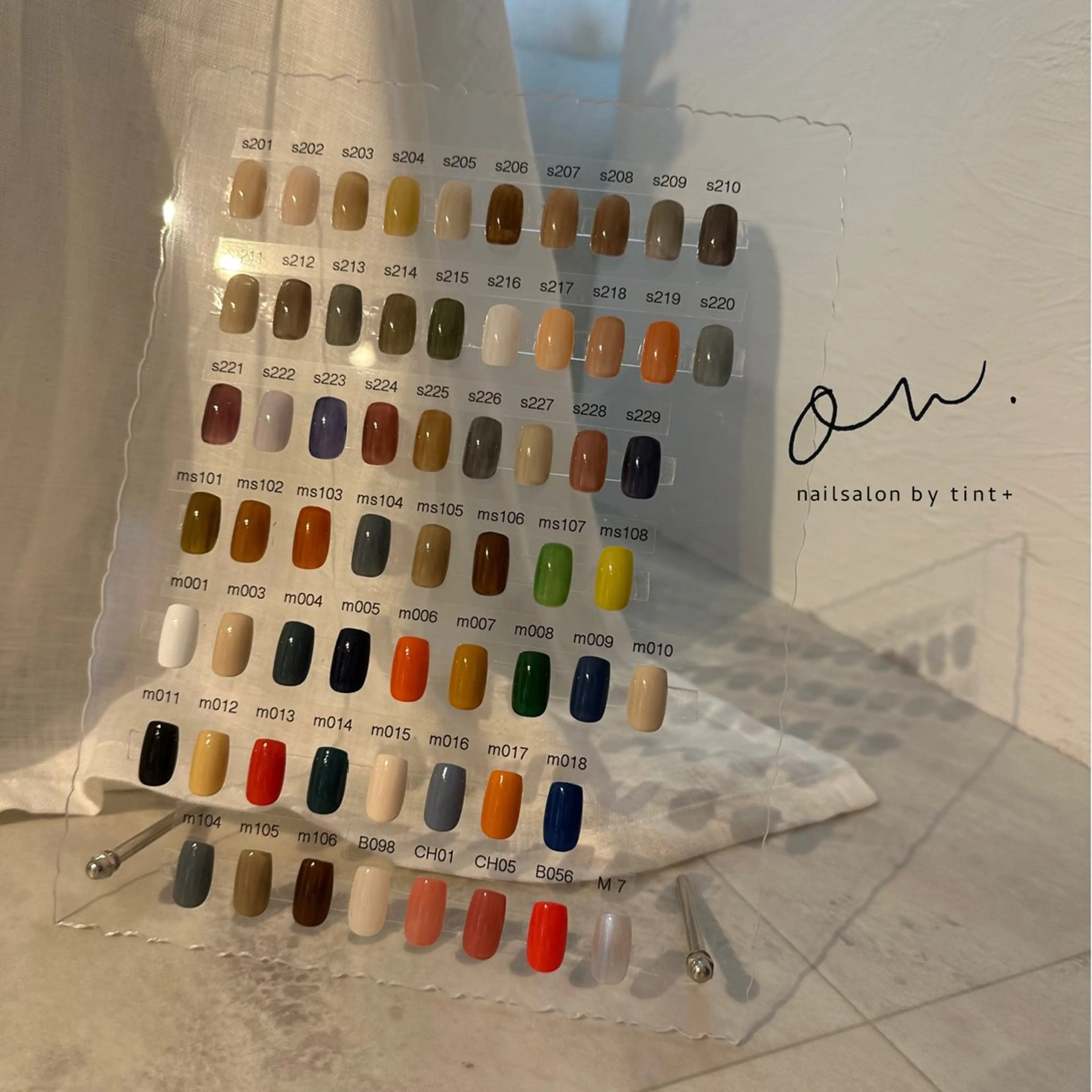 ネイル on. nailsalon by tint+所属・on.bytint+ chisatoのネイルデザイン