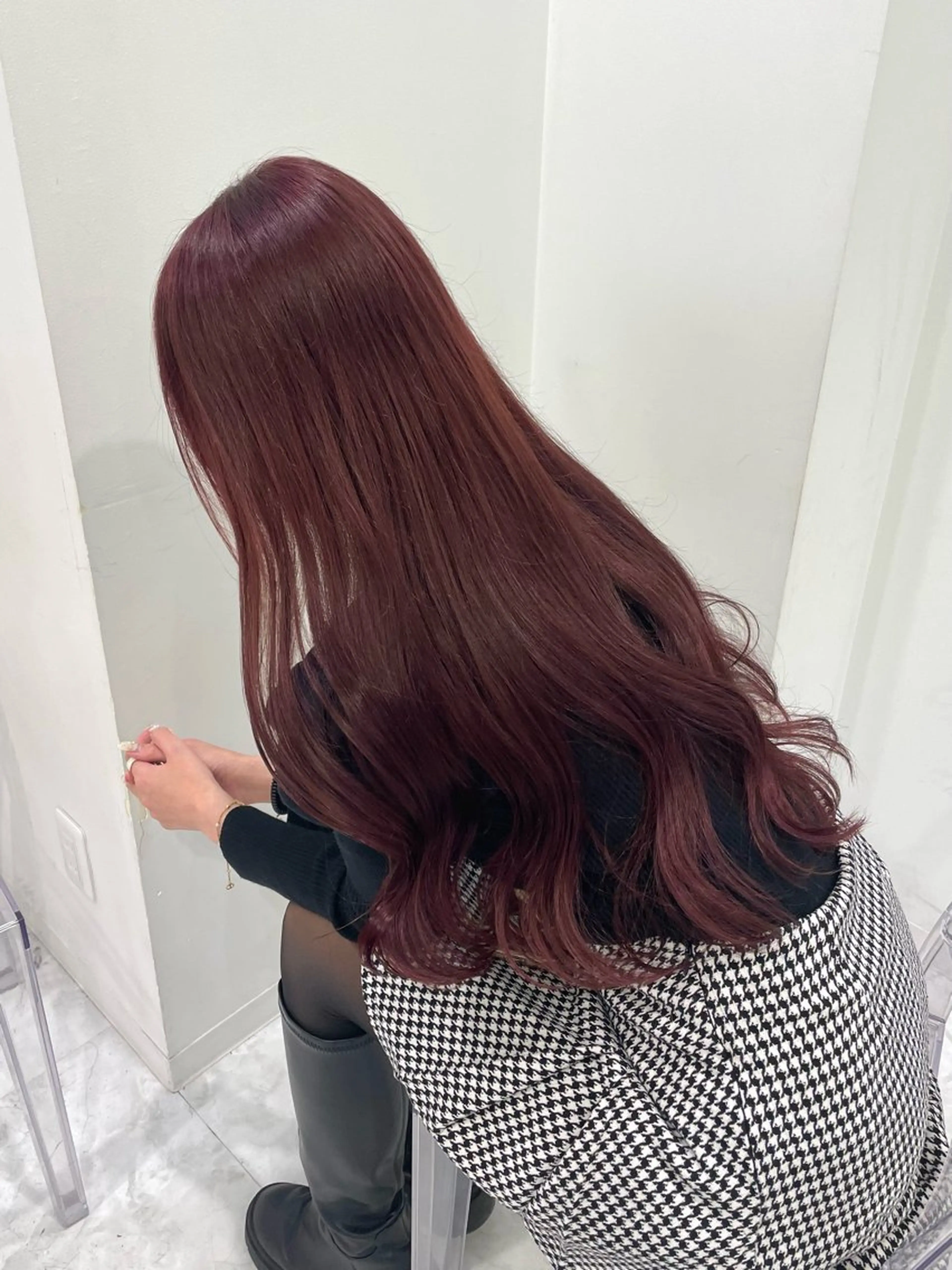 ロング カラー ヘアアレンジ ケアカラー ロング カット ヘアカラー トリートメント 🩶学生指名No.1 レッド・ボルドー🩶のヘアスタイル