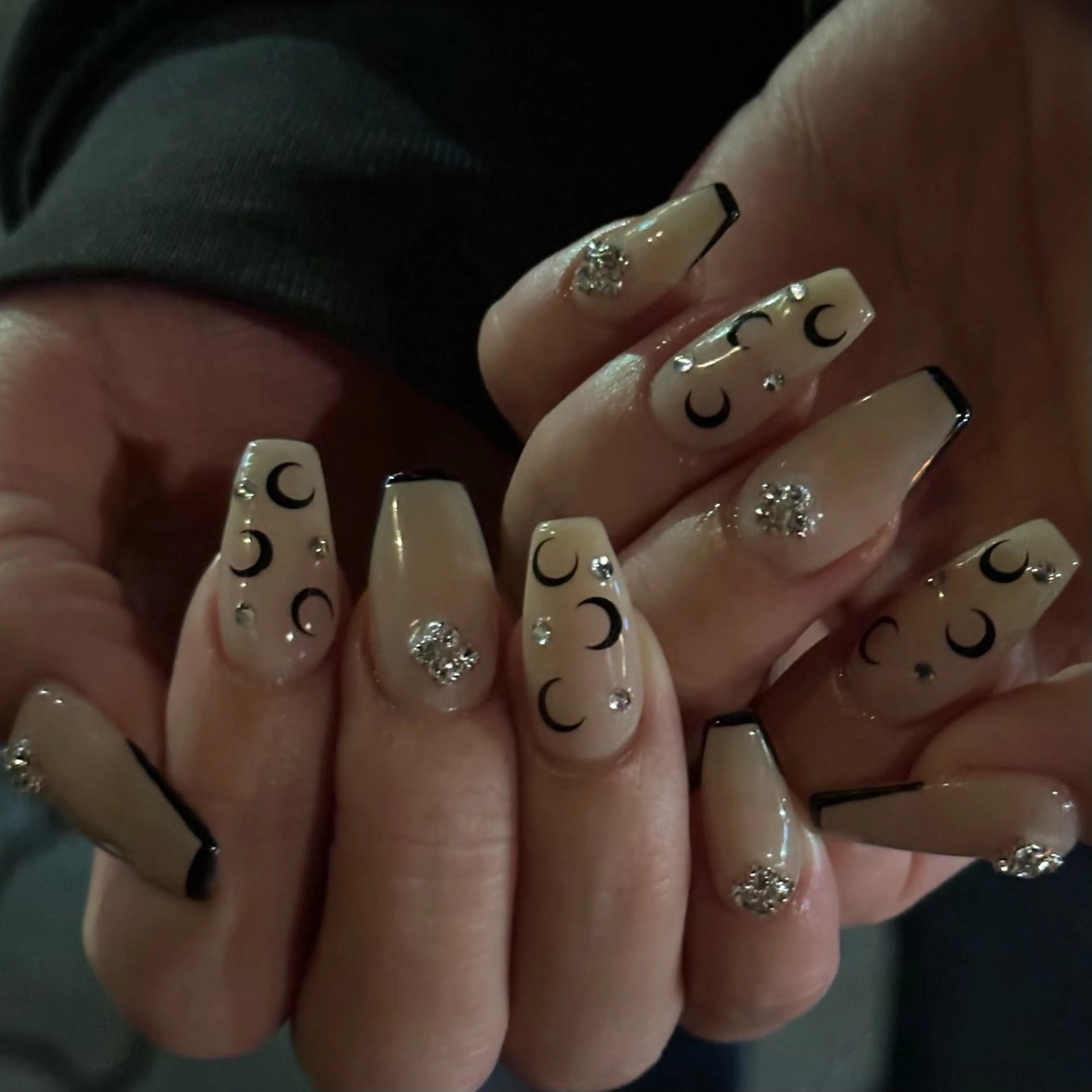 ネイル ハンドネイル Nailist Amiのネイルデザイン