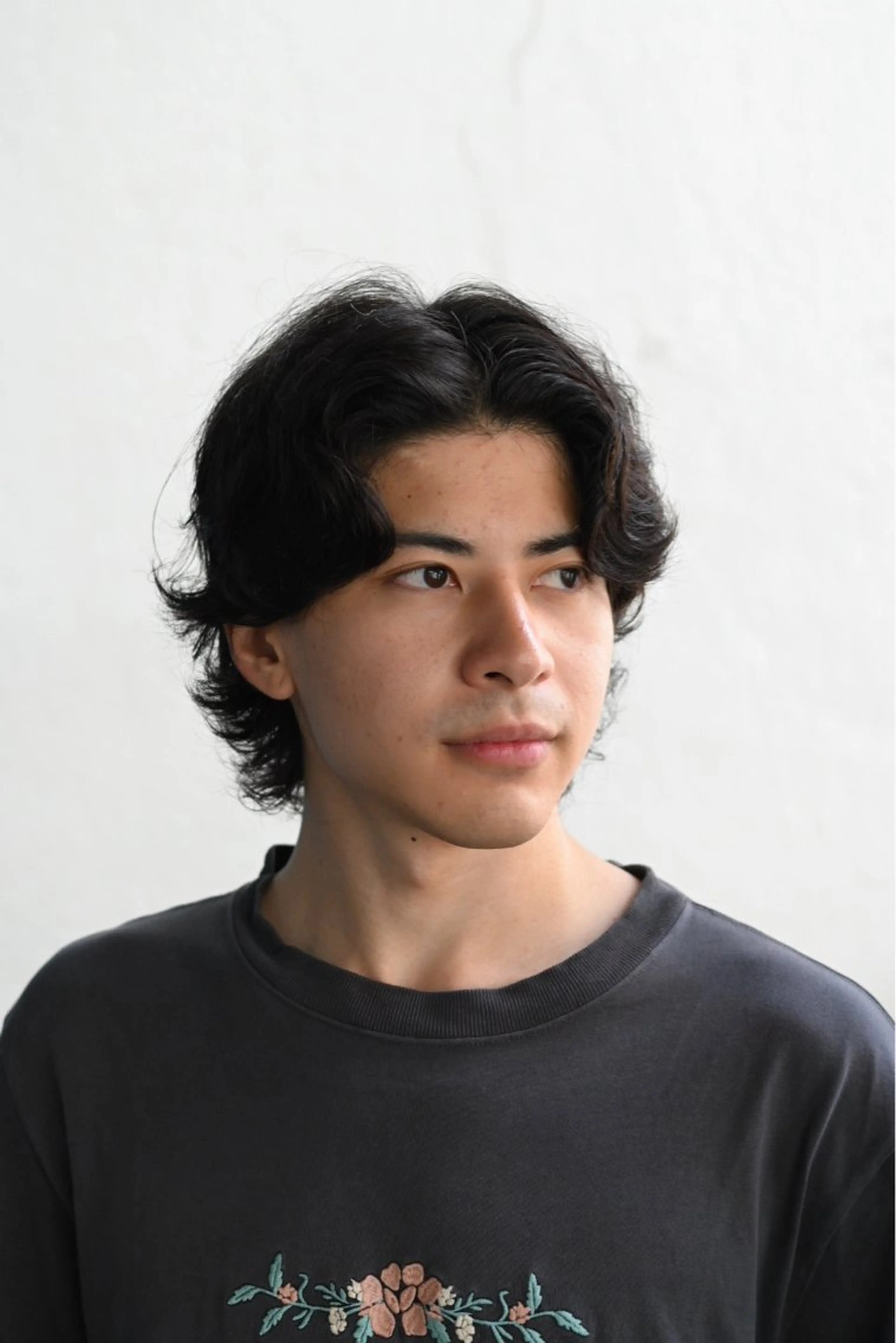 ミディアム ミディアムパーマ ウルフカット embellir所属・増田 司のヘアスタイル