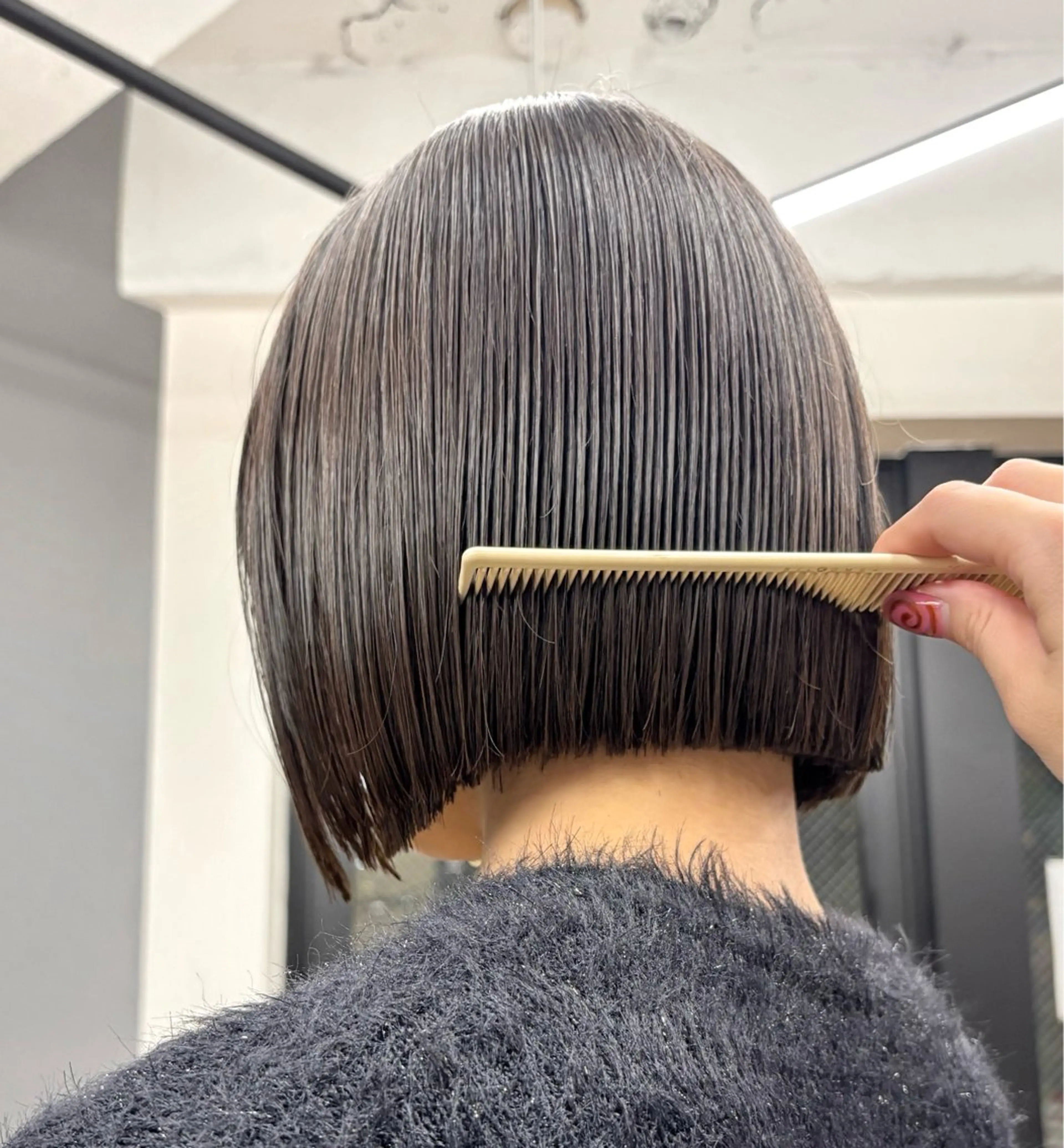 ショート 切りっぱなしボブ ボブ カット 重里 瑠花のヘアスタイル