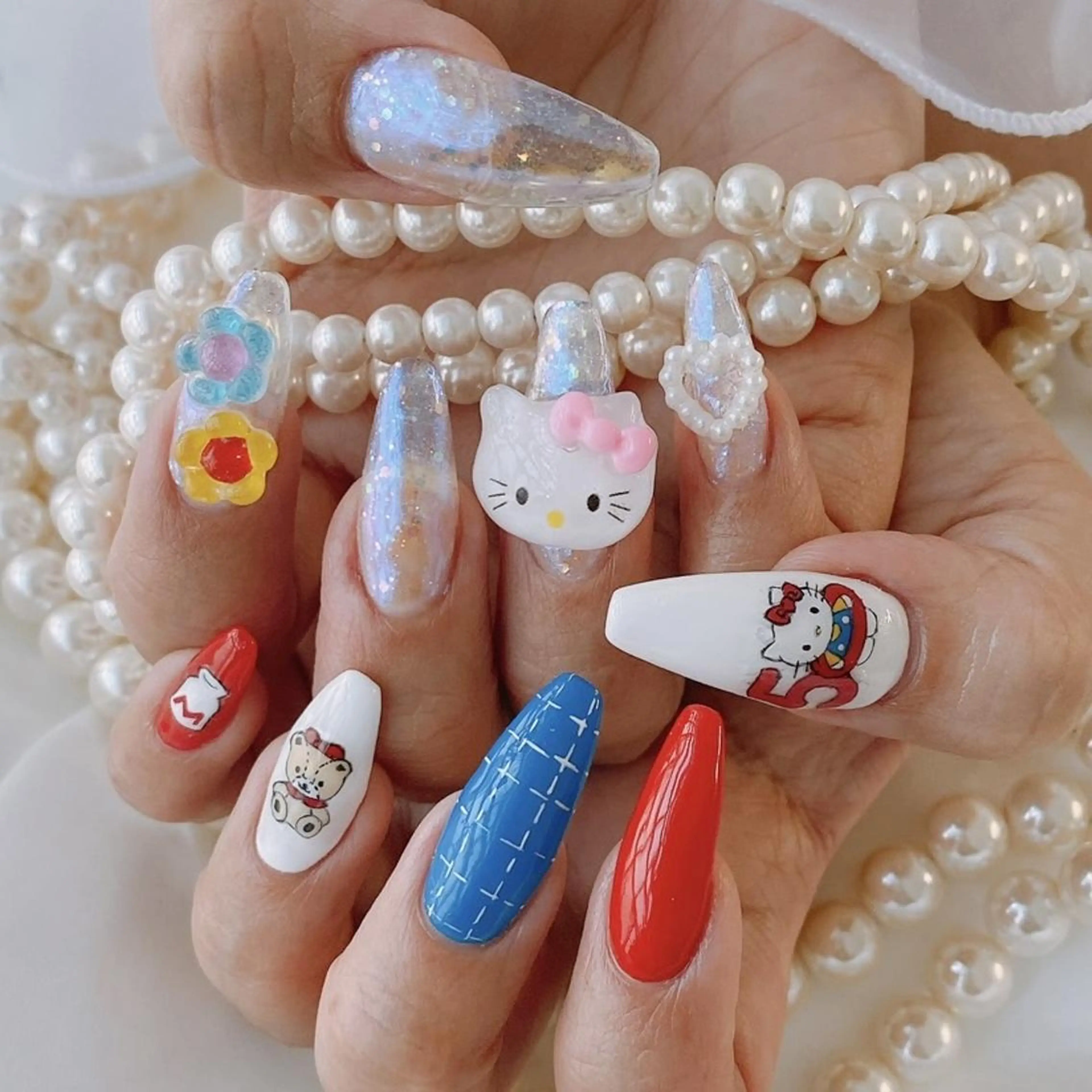 ネイル Nail salon Honey Beeのネイルデザイン