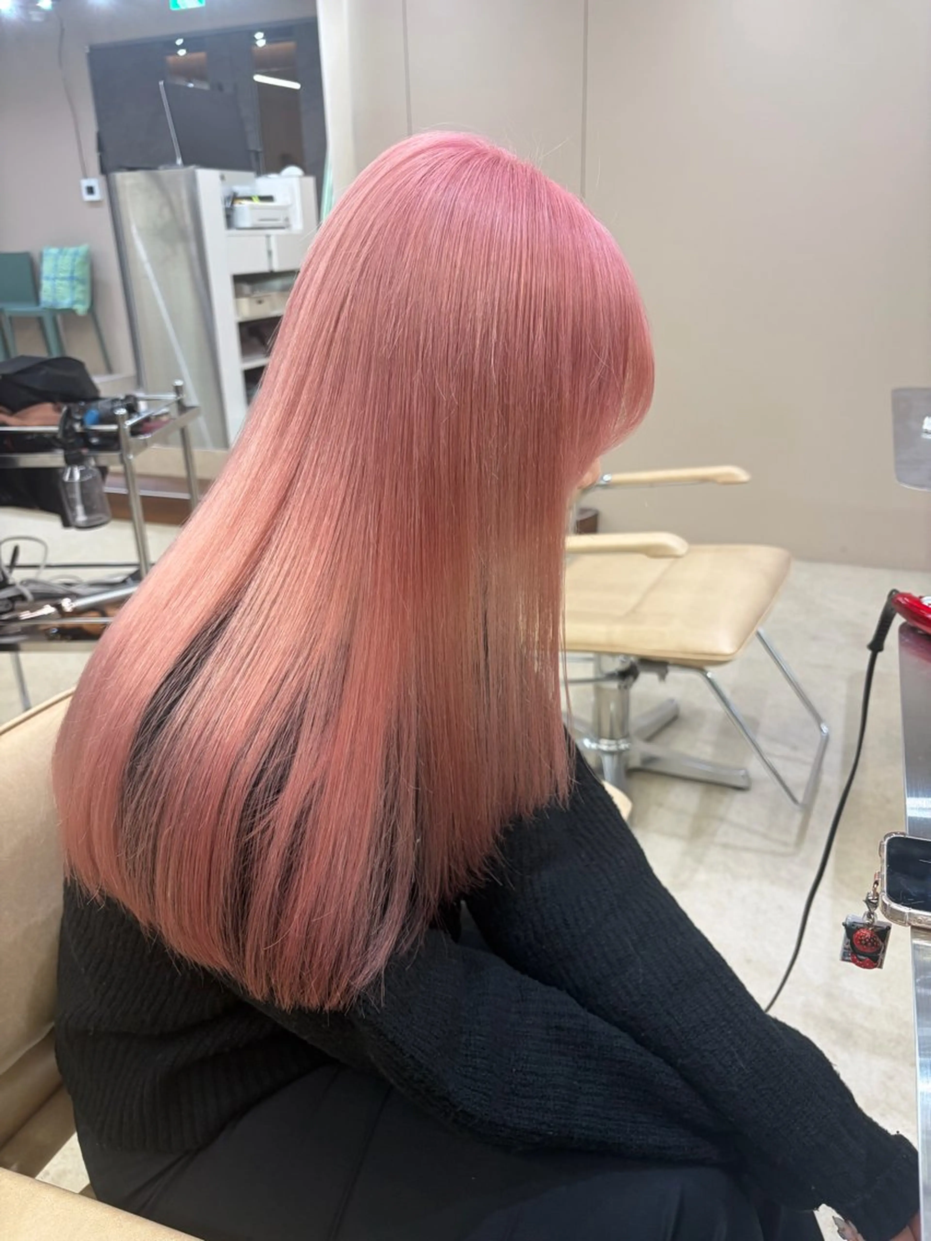 ロング ヘアカラー 💛透明感ハイトーン /ブリーチ縮毛💛のヘアスタイル